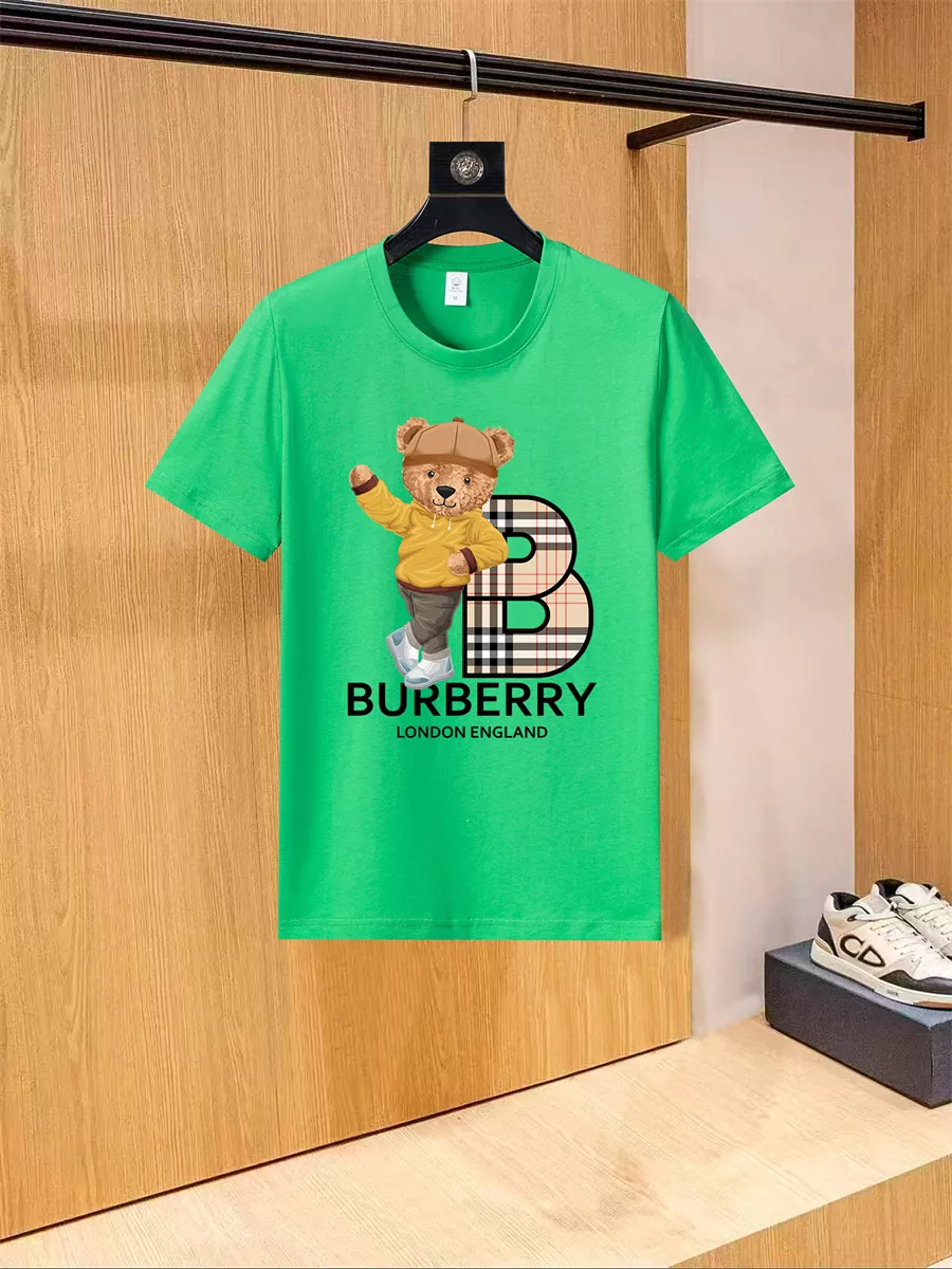 Classic 7728 Burberry T-Shirts Short Sleeved For Unisex