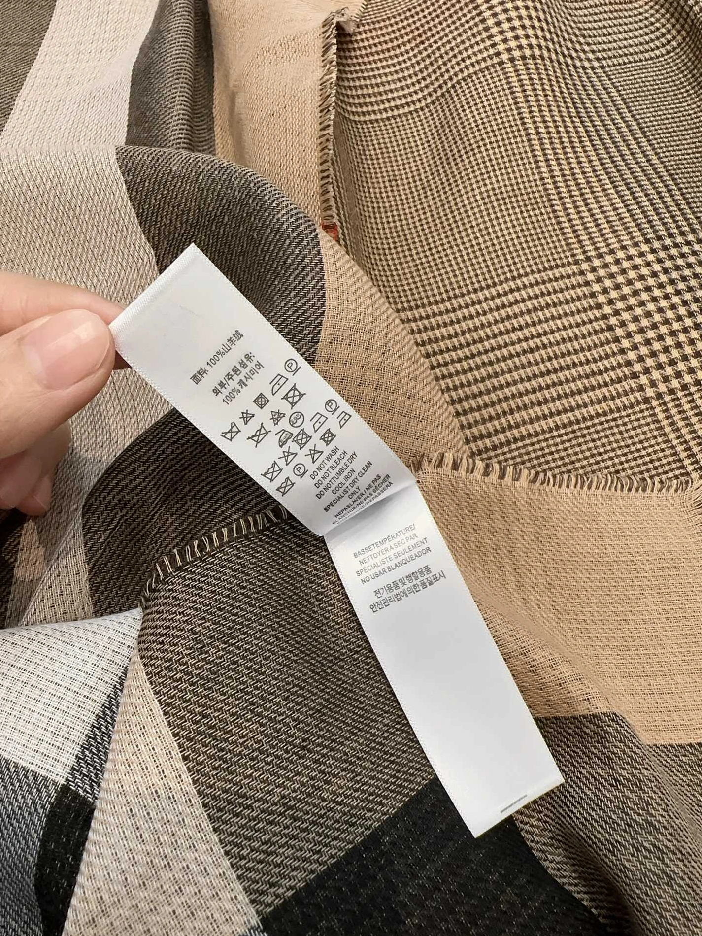 Classic 7887 Burberry Scarf