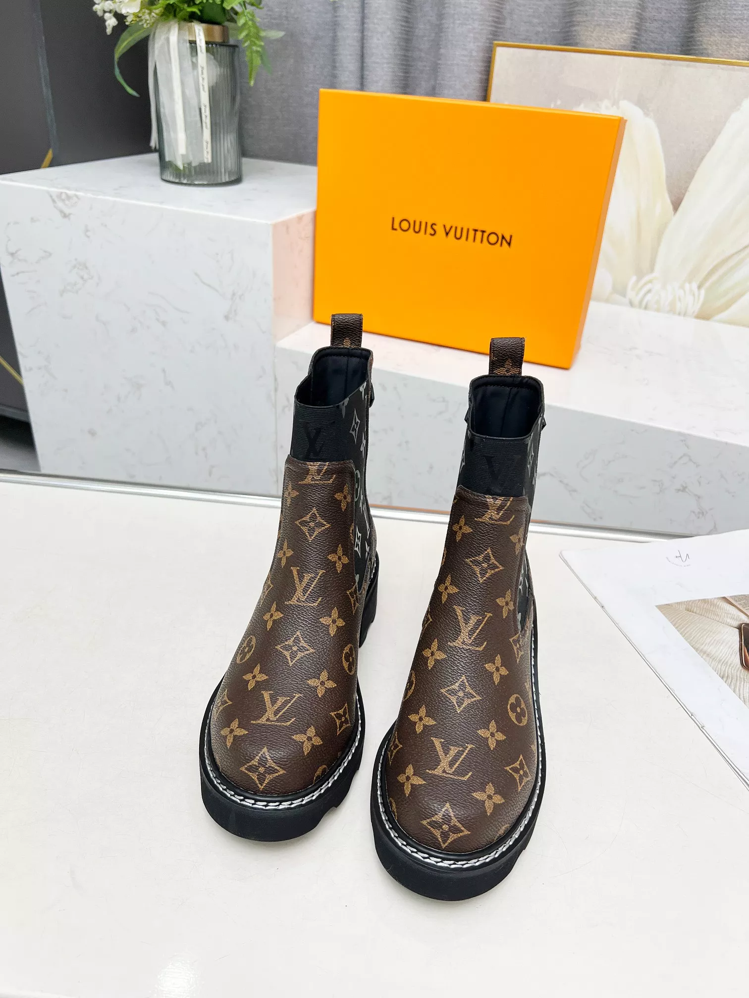Classic 7997 Louis Vuitton Boots For Women