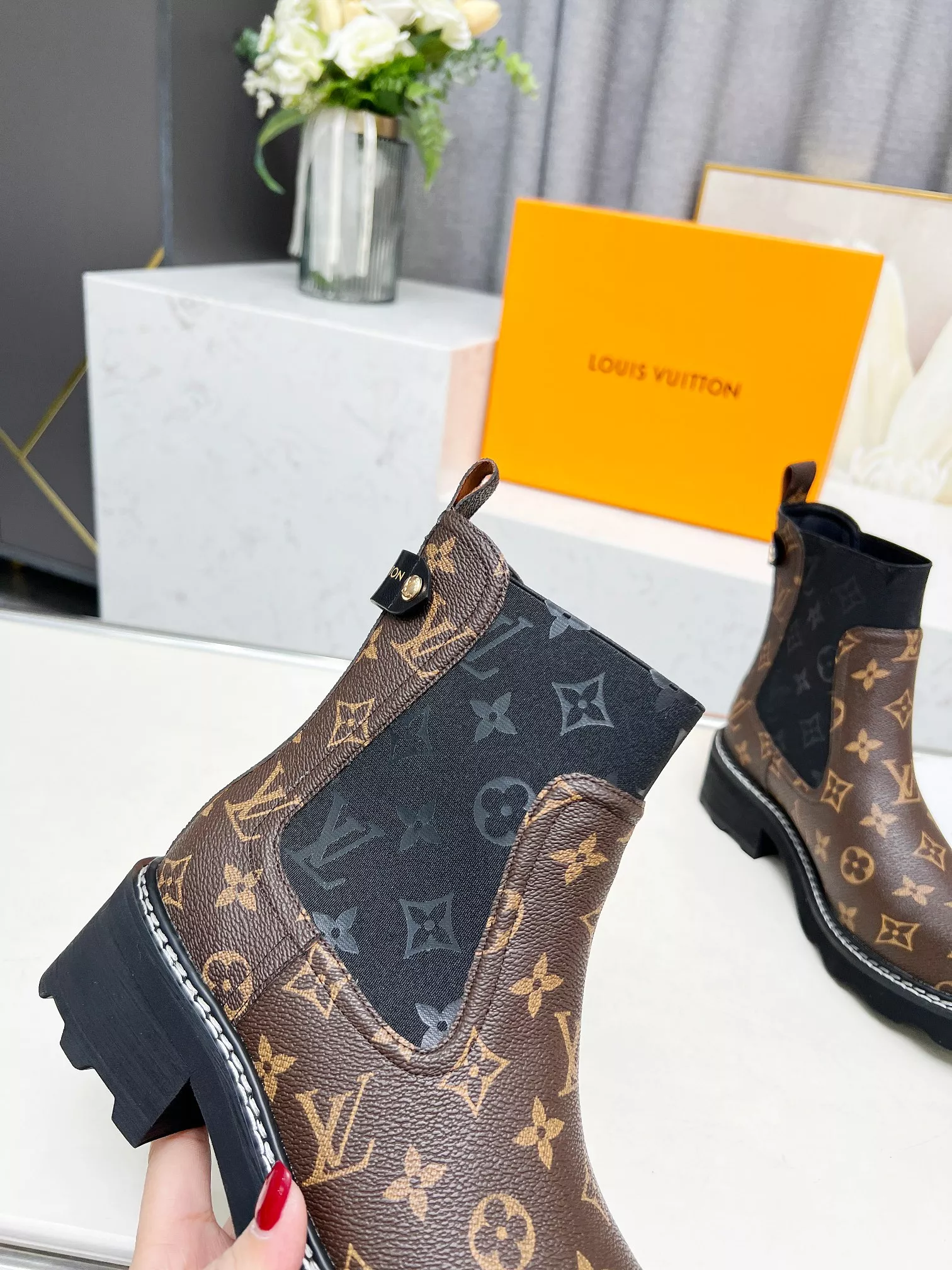 Classic 7997 Louis Vuitton Boots For Women