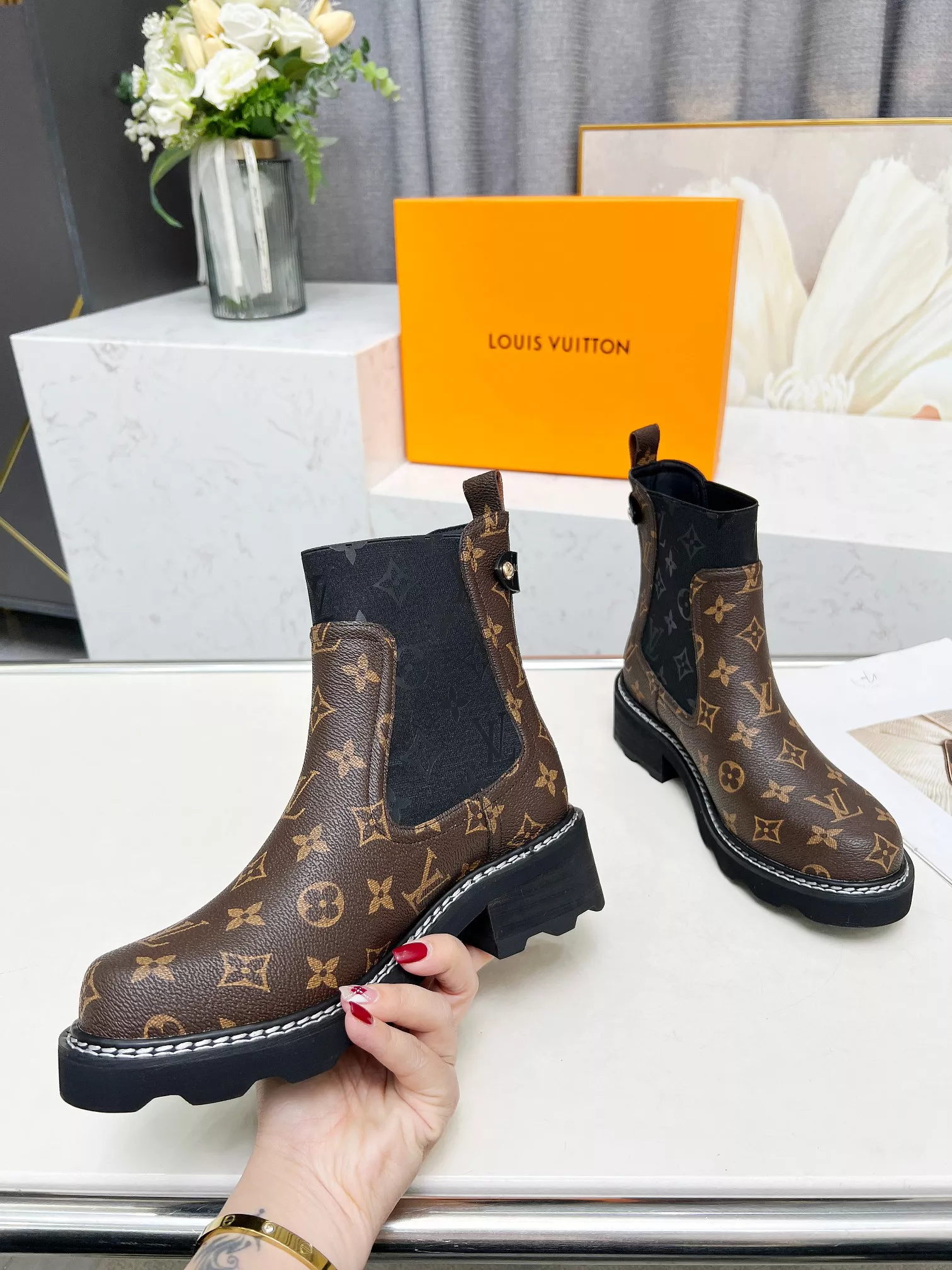 Classic 7997 Louis Vuitton Boots For Women