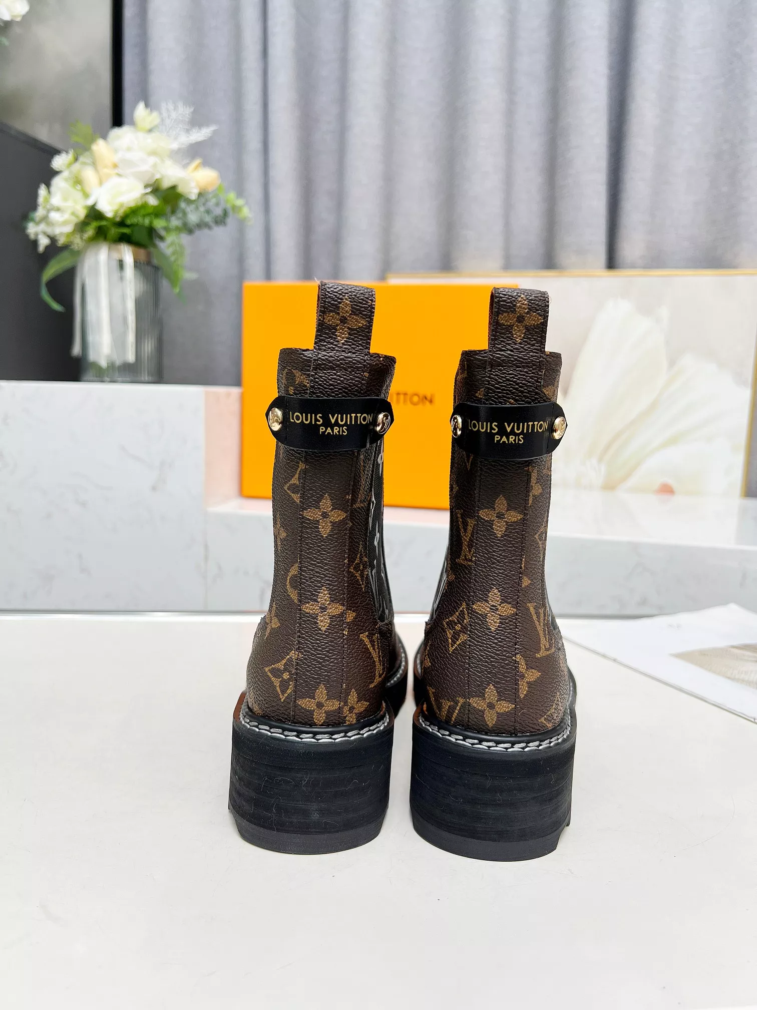 Classic 7997 Louis Vuitton Boots For Women