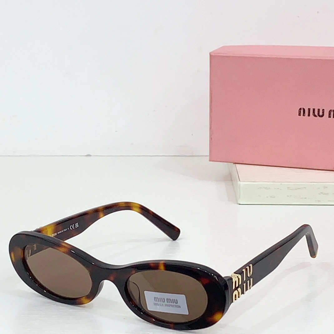 Classic 7999 MIU MIU AAA Quality Sunglasses