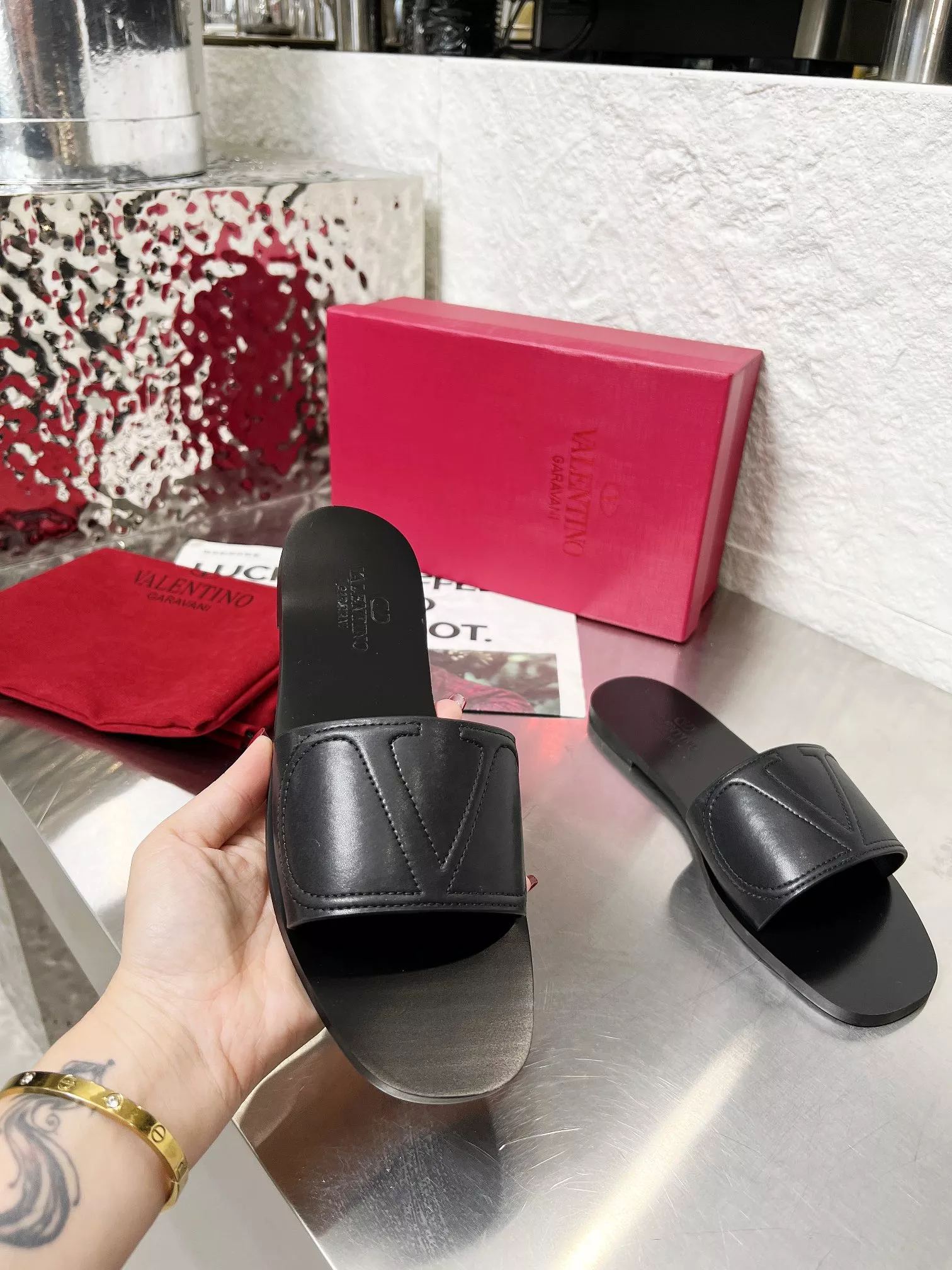 Classic 8028 Valentino Slippers For Women