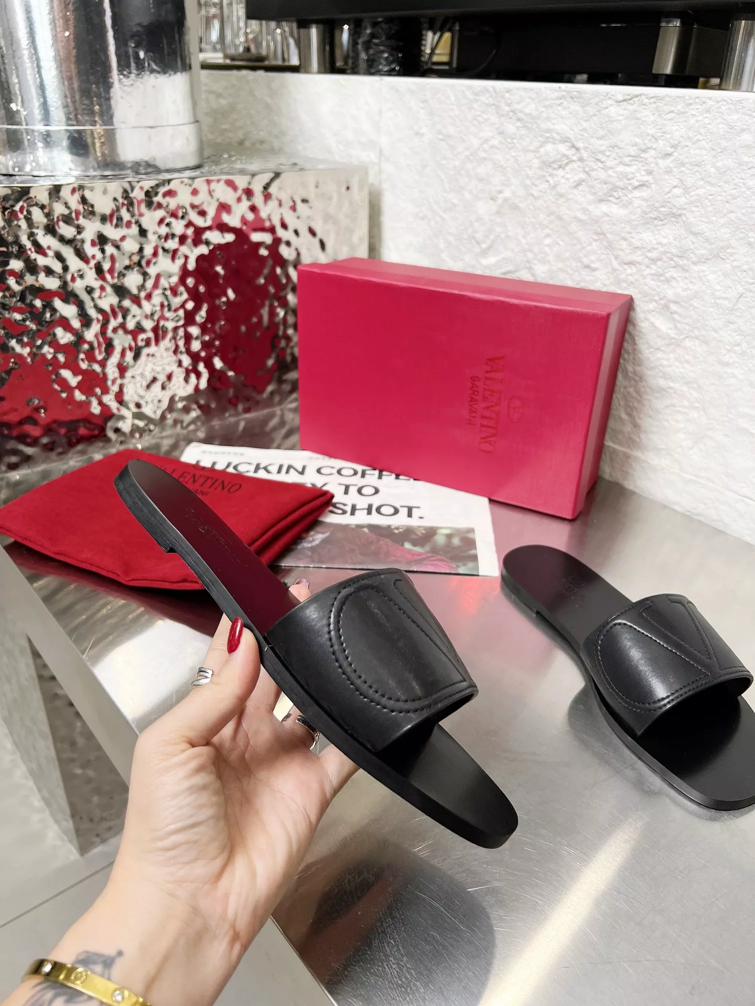 Classic 8028 Valentino Slippers For Women