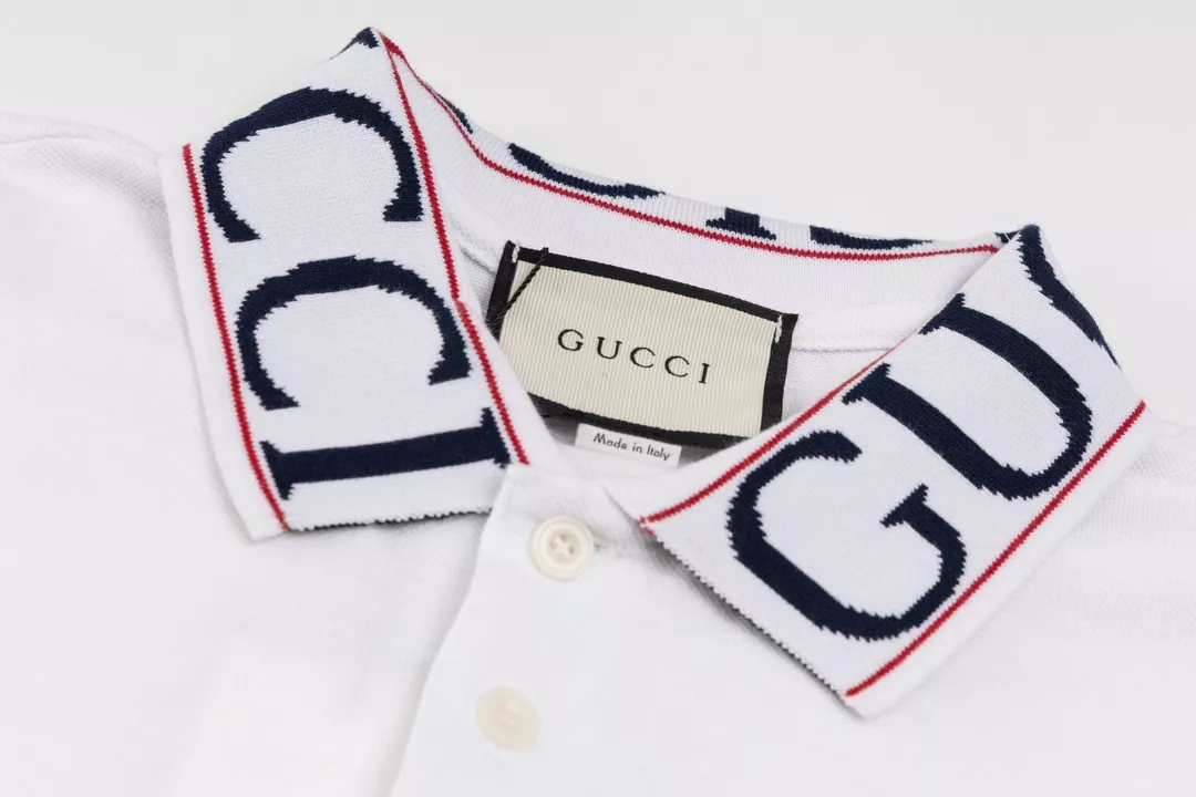 Classic 8186 Gucci T-Shirts Short Sleeved For Men