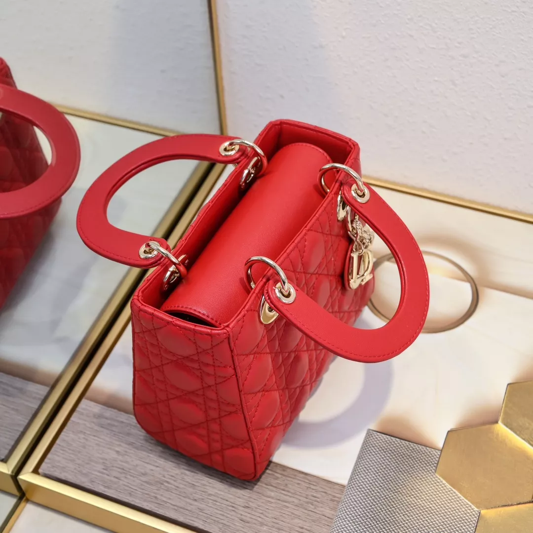 Classic 8242 Christian Dior AAA Quality Handbags For Women