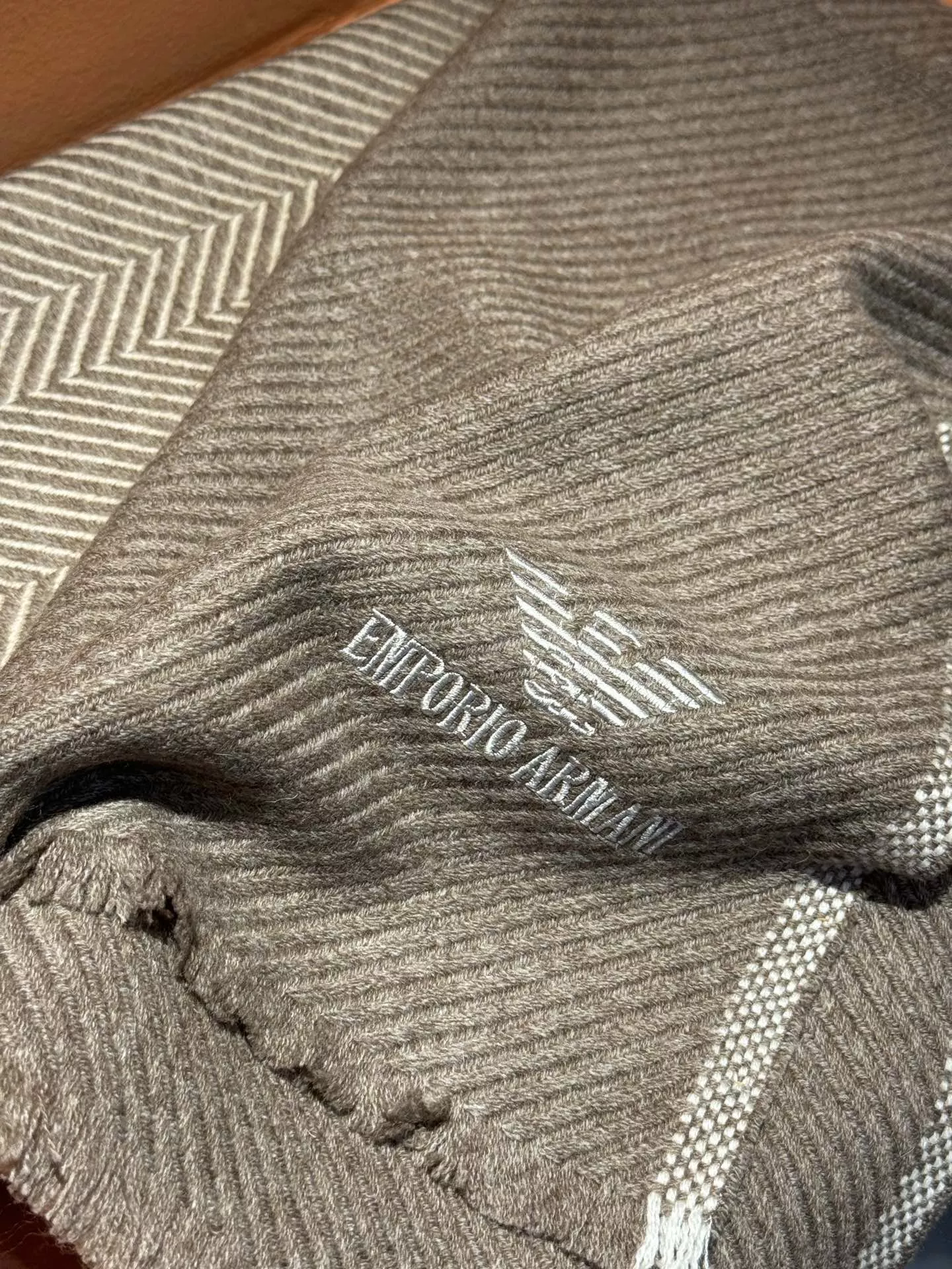 Classic 8354 Armani Scarf For Unisex