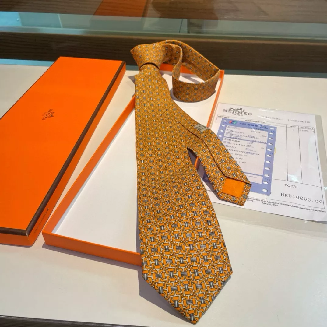 Classic 8756 Hermes Necktie