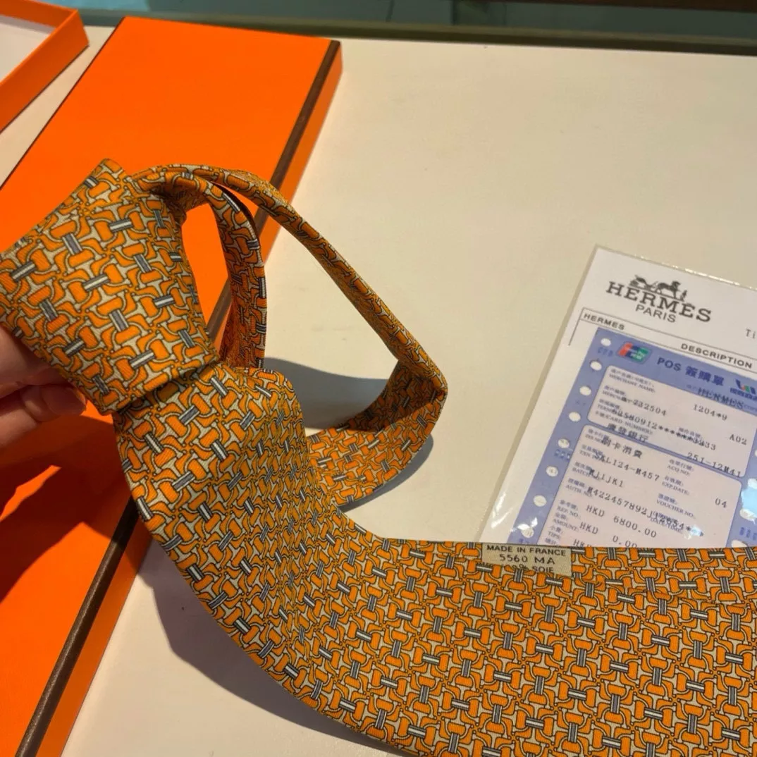 Classic 8756 Hermes Necktie