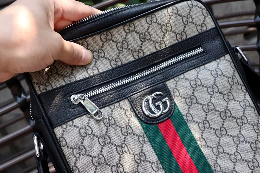 Classic 8819 Gucci AAA Man Messenger Bags