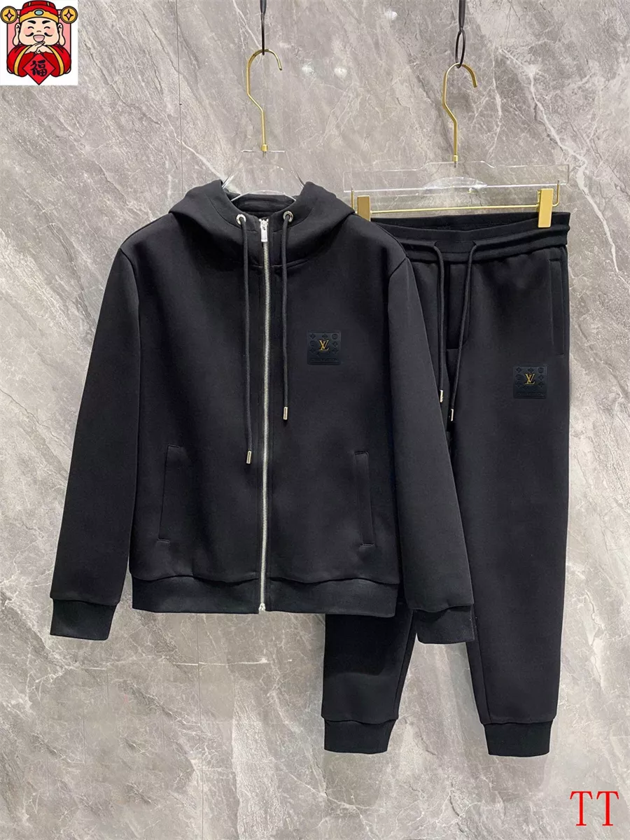 Classic 9244 Louis Vuitton LV Tracksuits Long Sleeved For Men