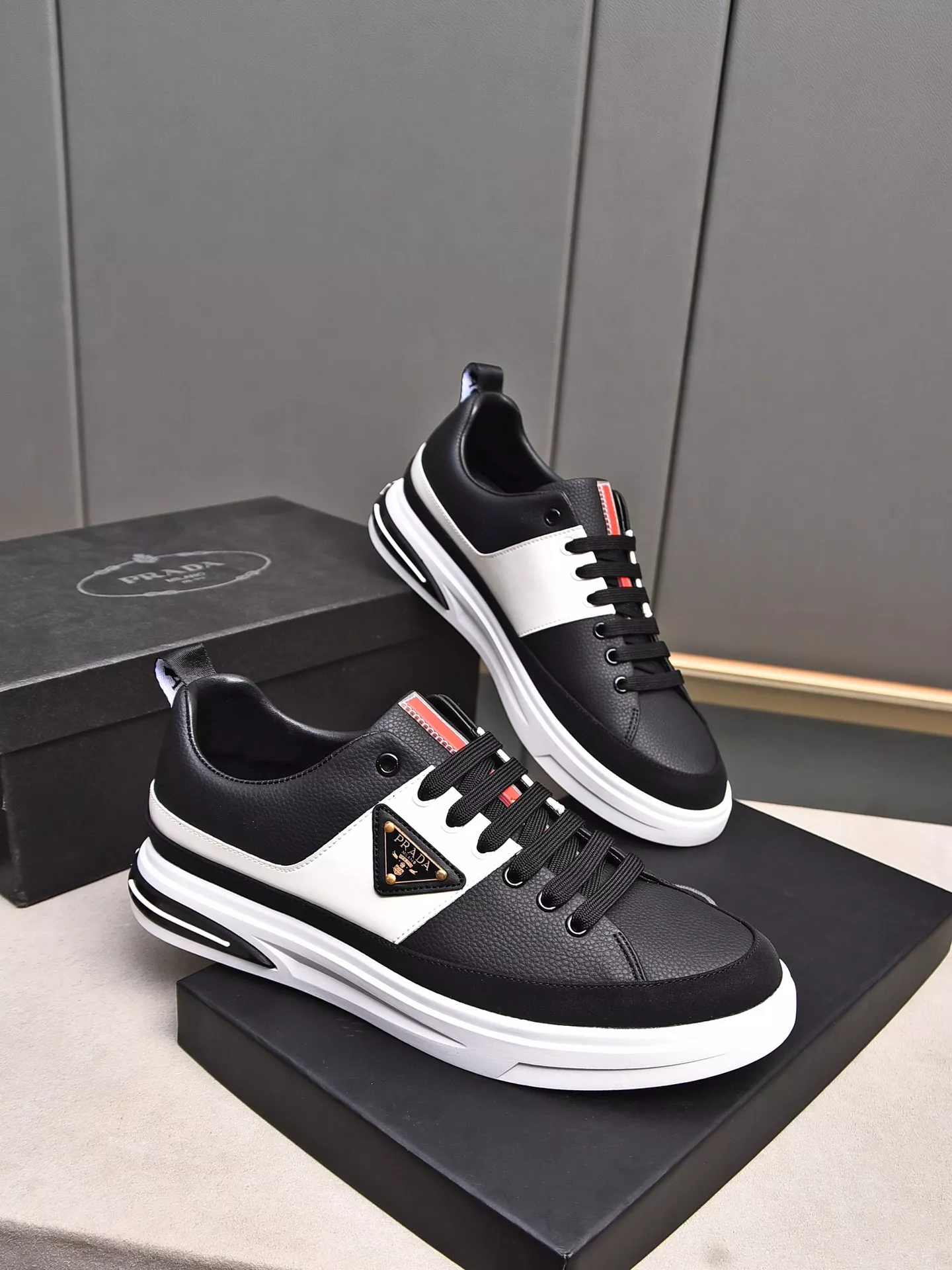 Classic 951 Prada Casual Shoes For Men