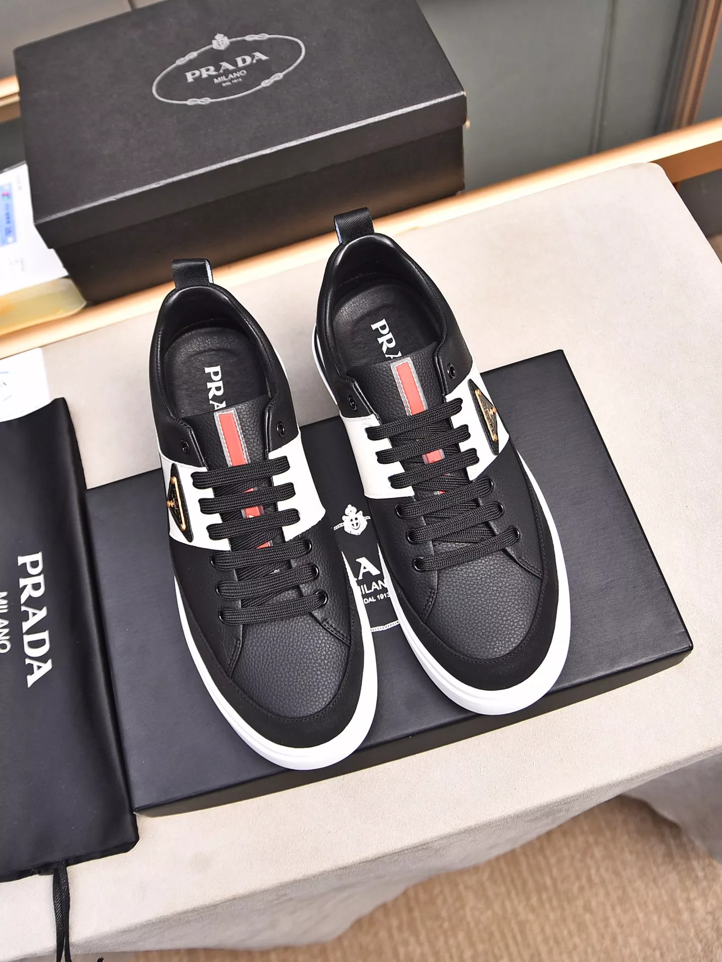 Classic 951 Prada Casual Shoes For Men