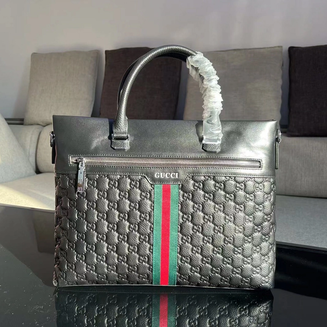 Classic 9596 Gucci AAA Man Handbags