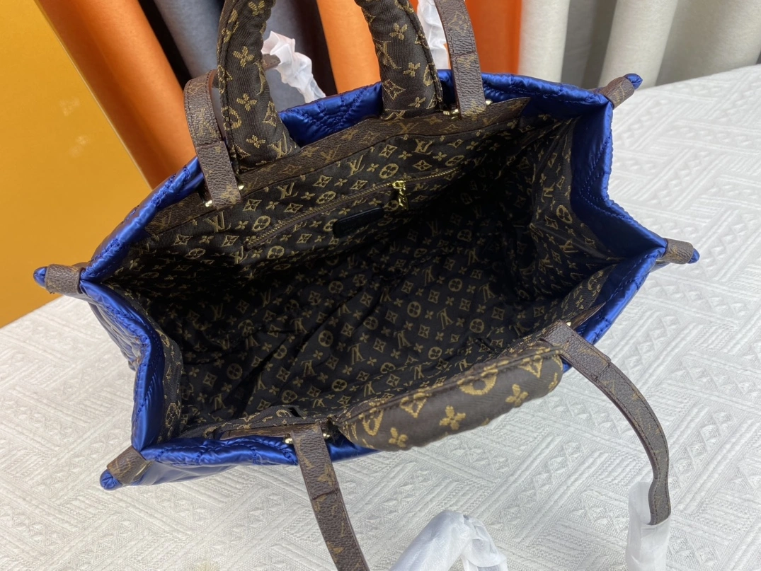Classic 9631 Louis Vuitton AAA Quality Tote-Handbags For Women