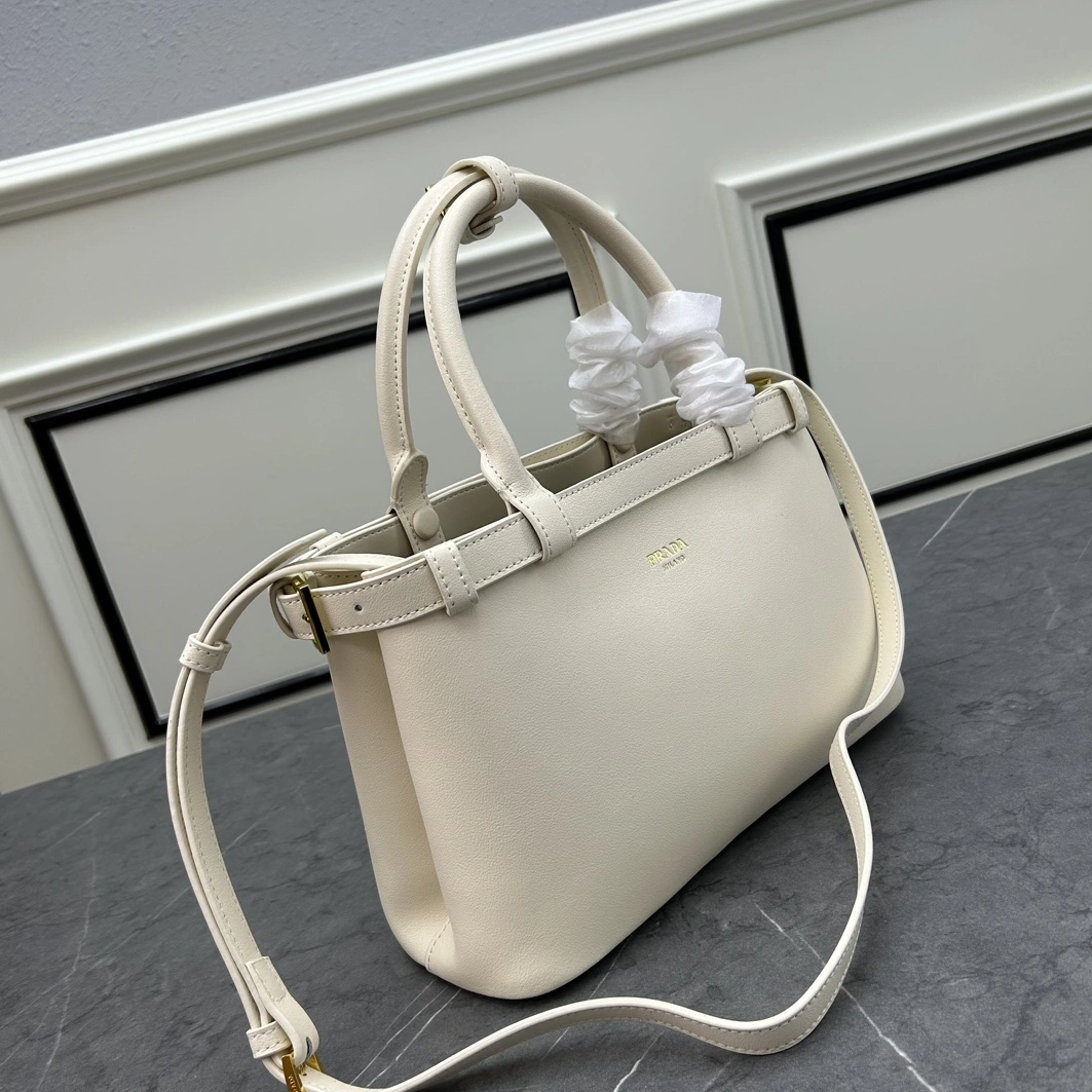 Classic 9668 Prada AAA Quality Handbags For Women