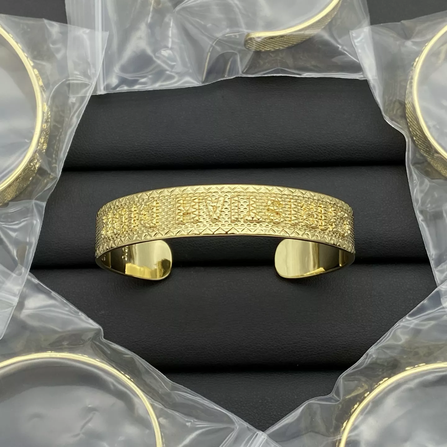 Classic 9800 Christian Dior Bracelets
