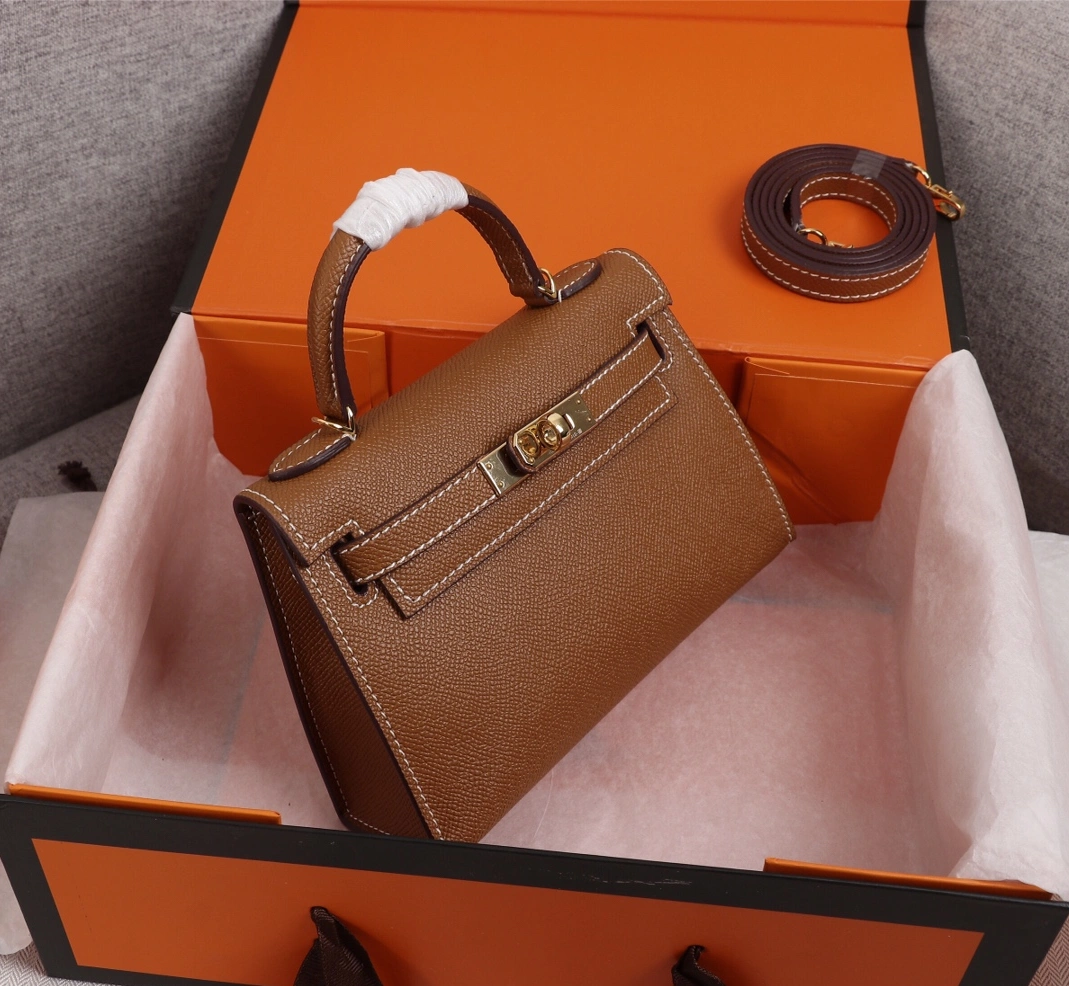 Classic 9811 Hermes AAA Quality Messenger Bags For Women