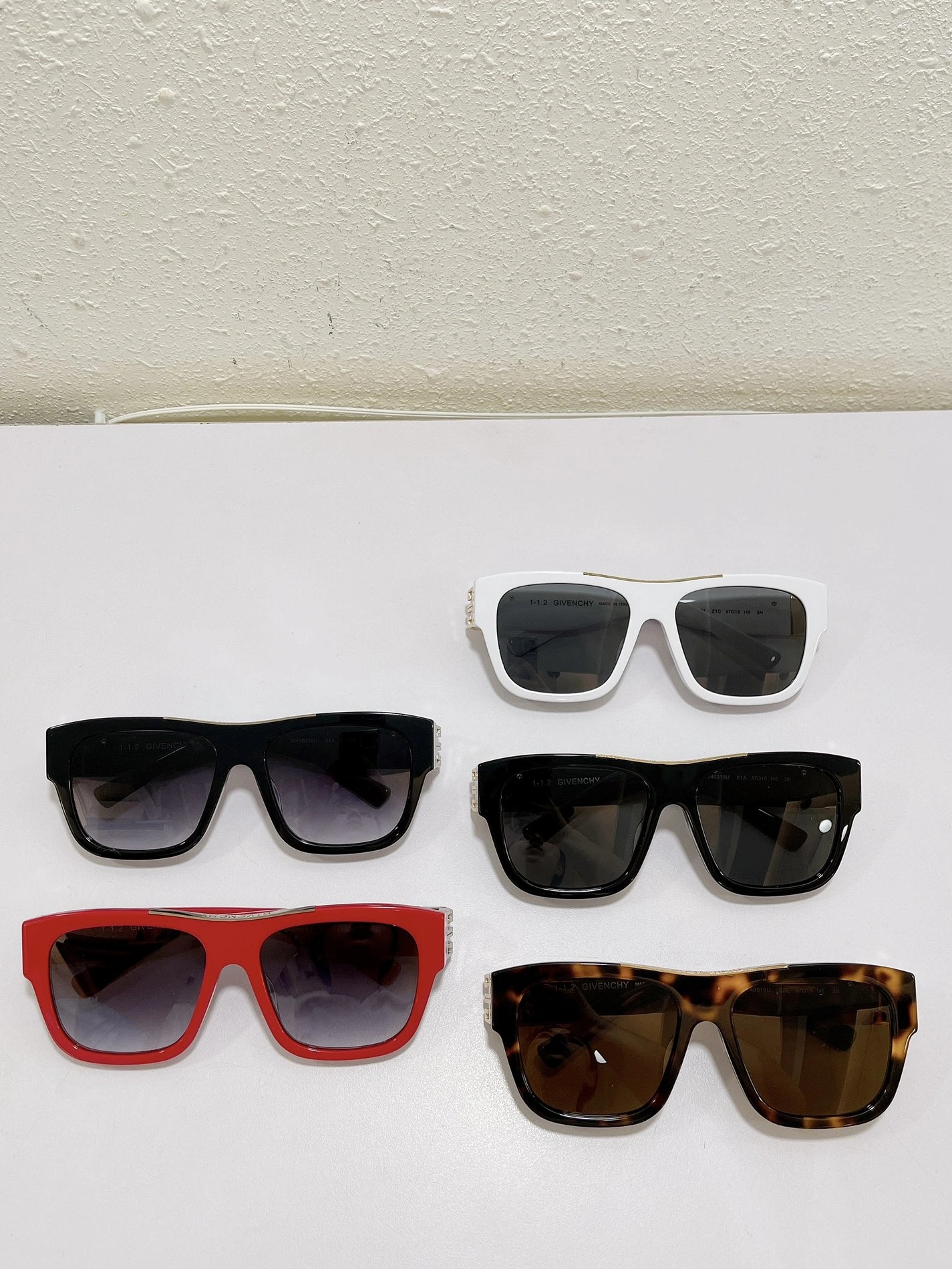 Classic 9843 Givenchy AAA Quality Sunglasses