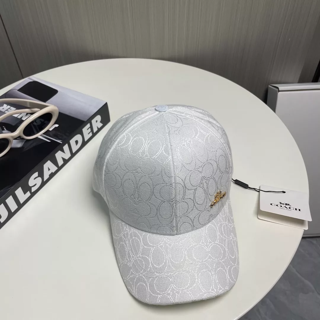 Coach Caps Durable 890