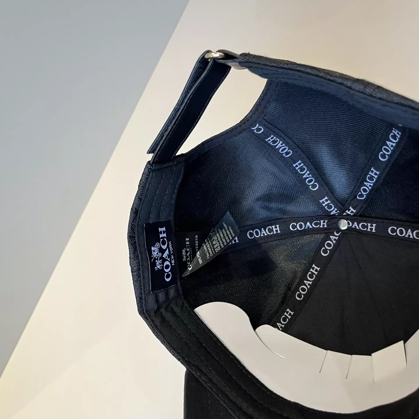Coach Caps ModernLook 9472