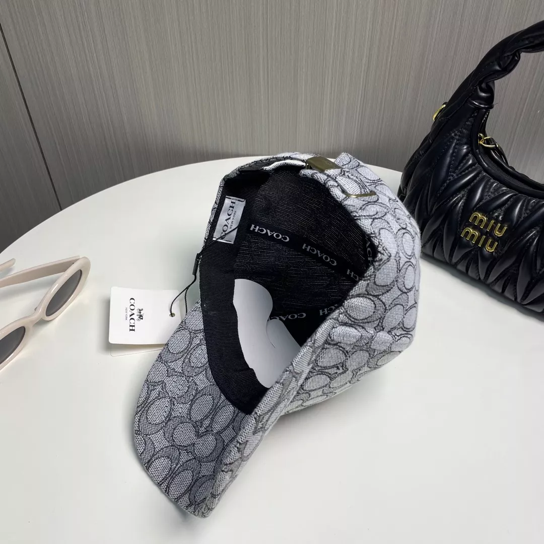 Coach Caps Soft 7818