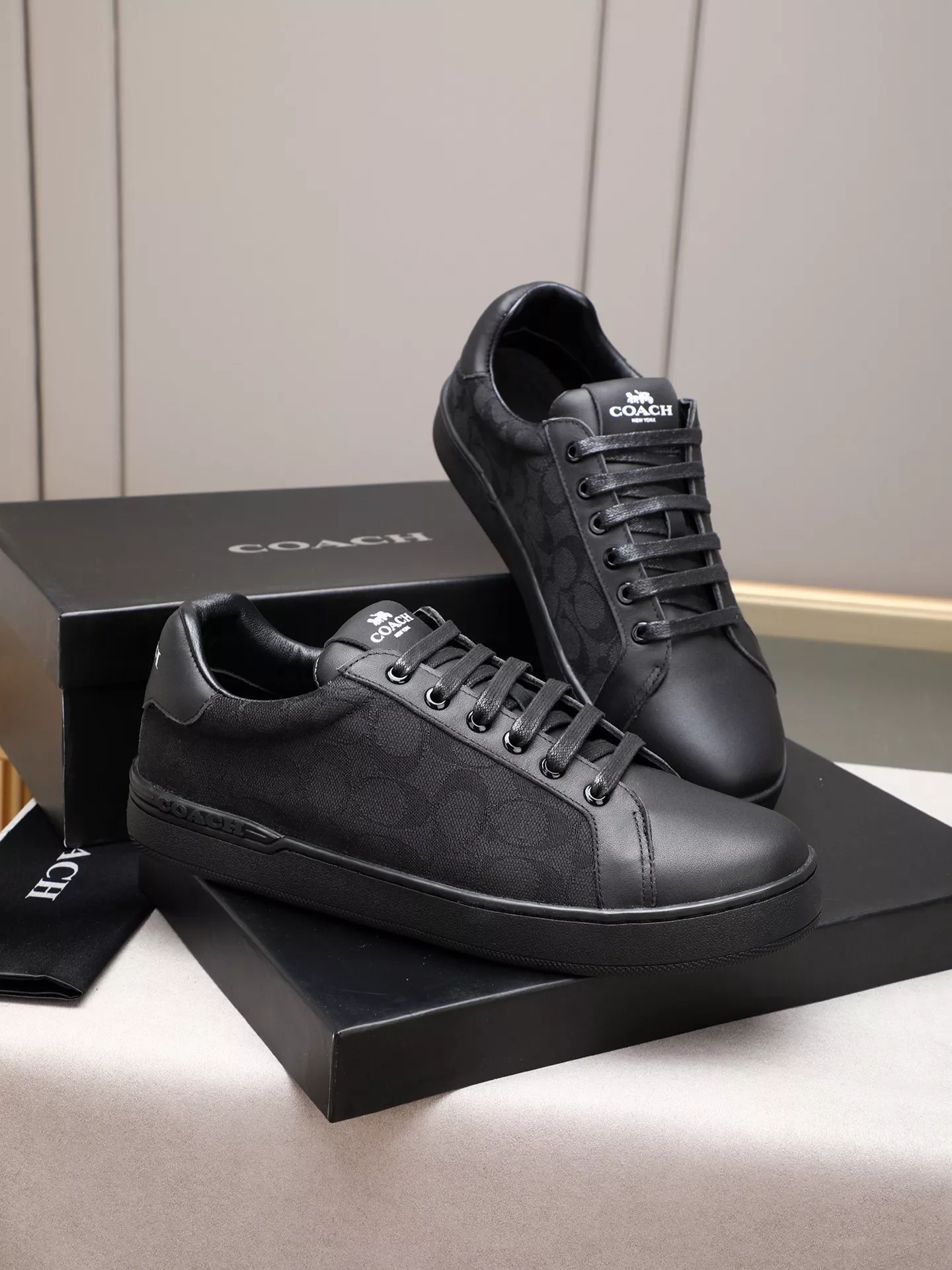 Coach Fashion Shoes For Men AllSeason 615