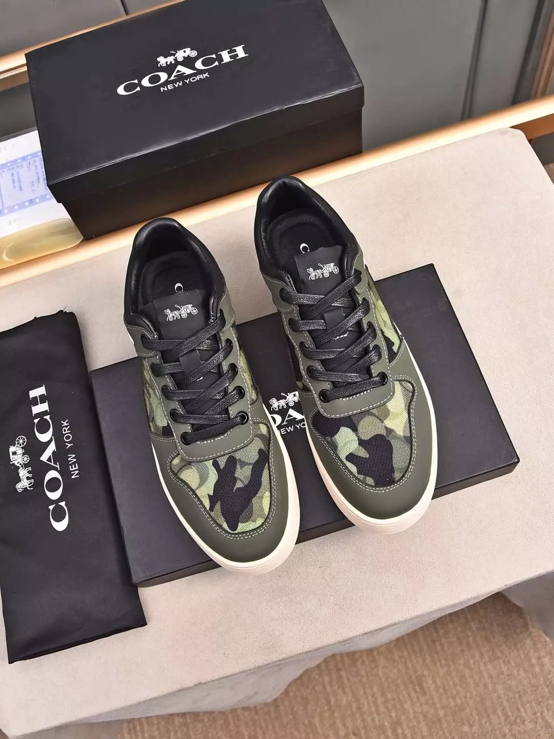 Coach Fashion Shoes For Men Lightweight 1528