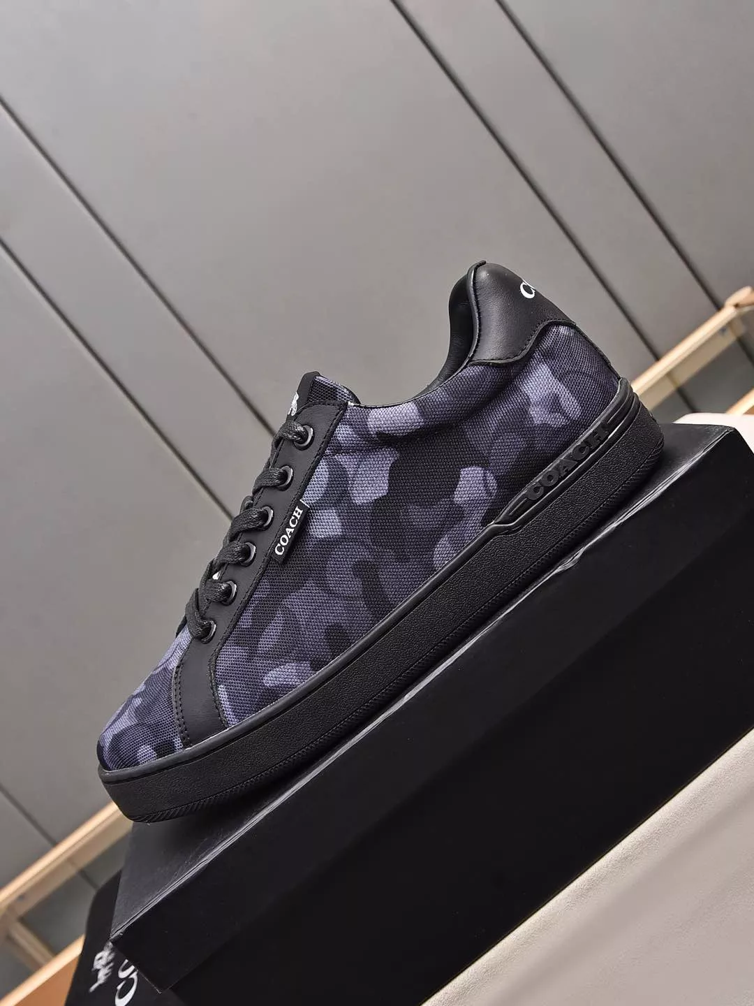Coach Fashion Shoes For Men ModernLook 2092