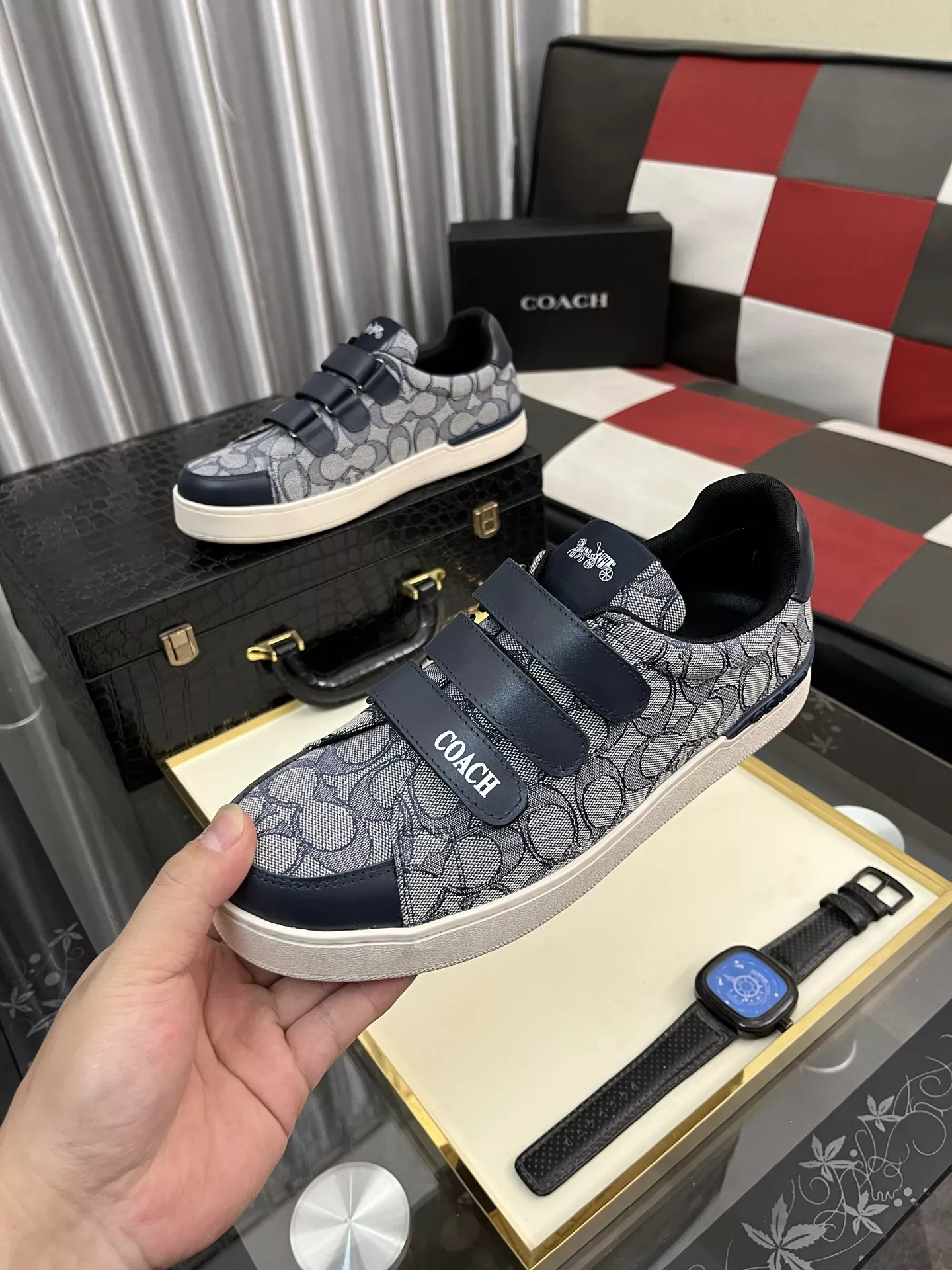 Coach Fashion Shoes For Men Stylish 2524