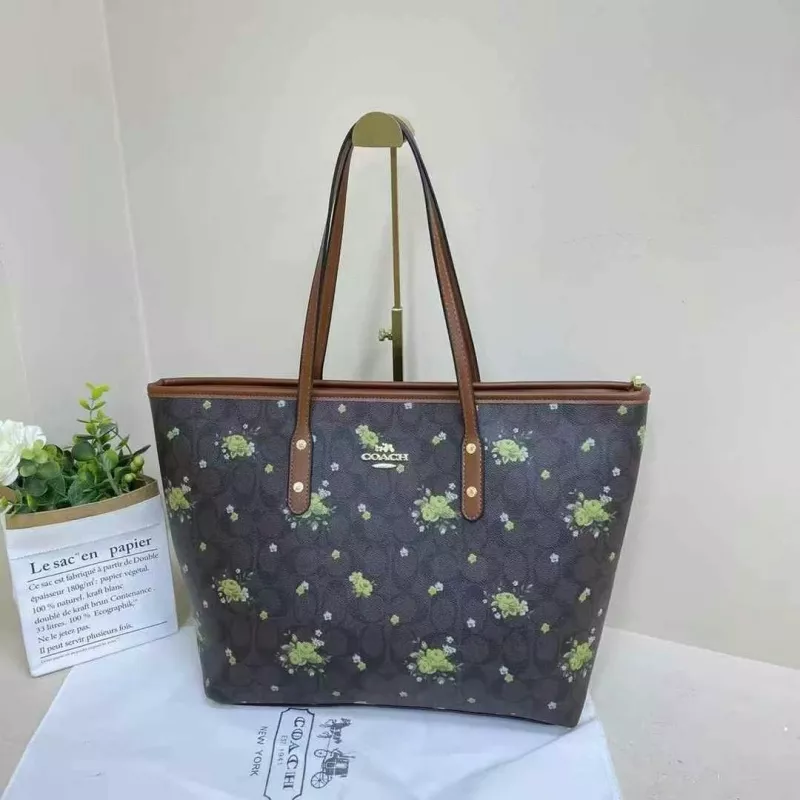 Coach Handbags For Women DailyWear 9562