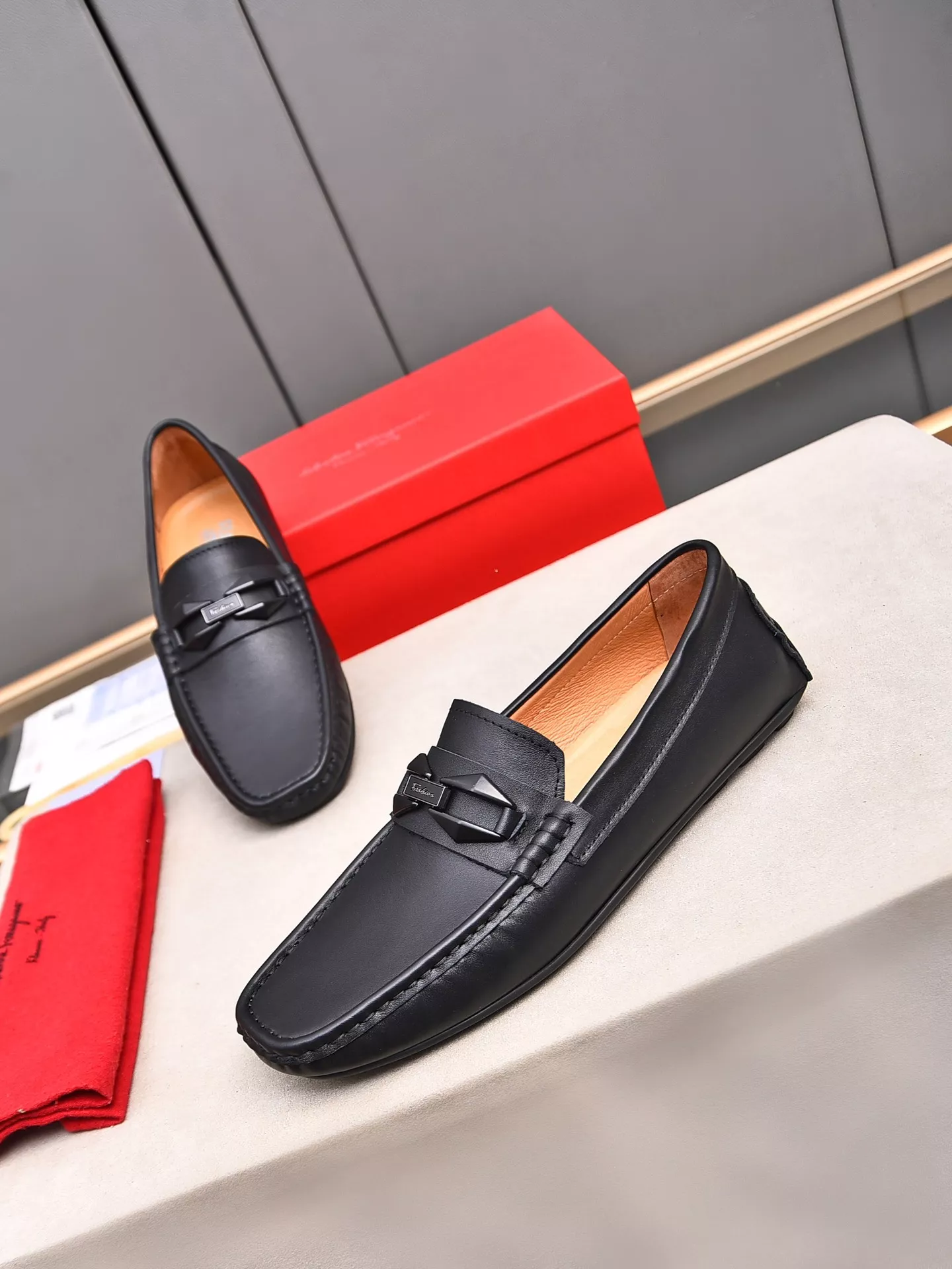 Coach Leather Shoes For Men AllSeason 2575