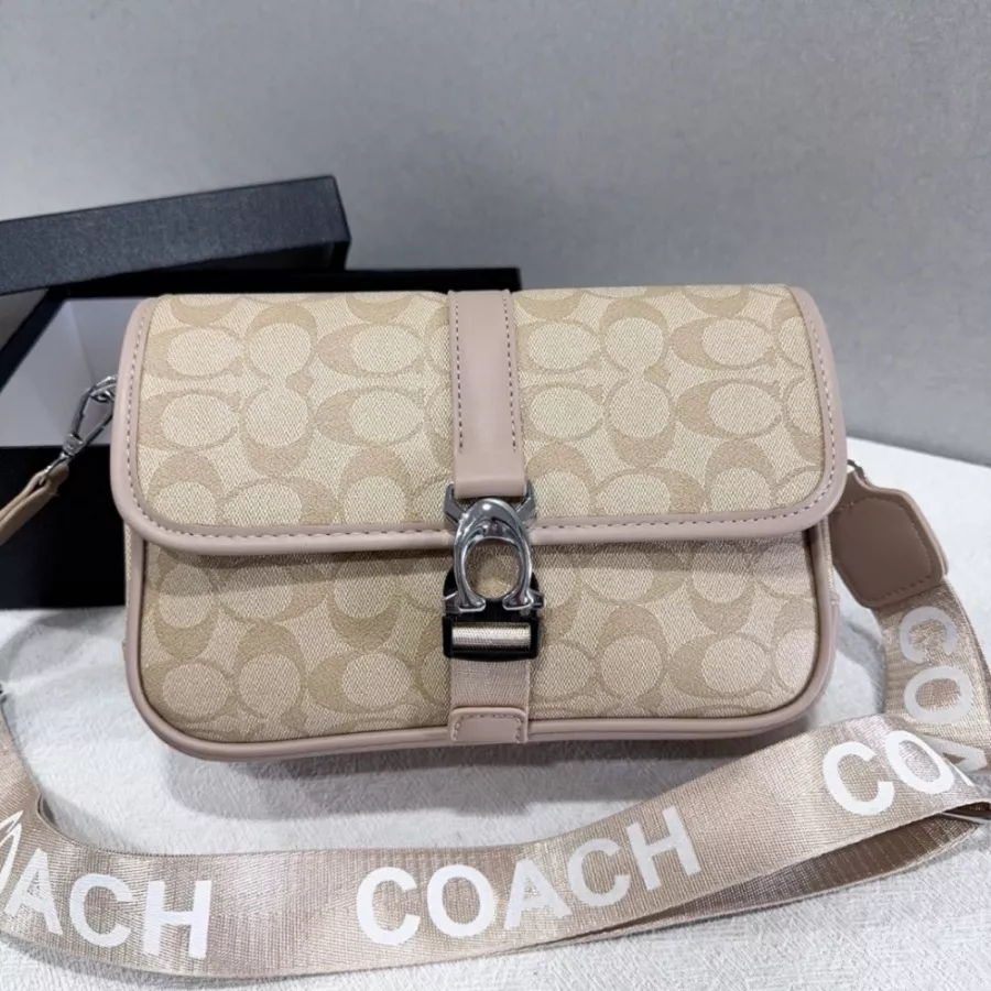 Coach Messenger Bag For Women Classic 5824