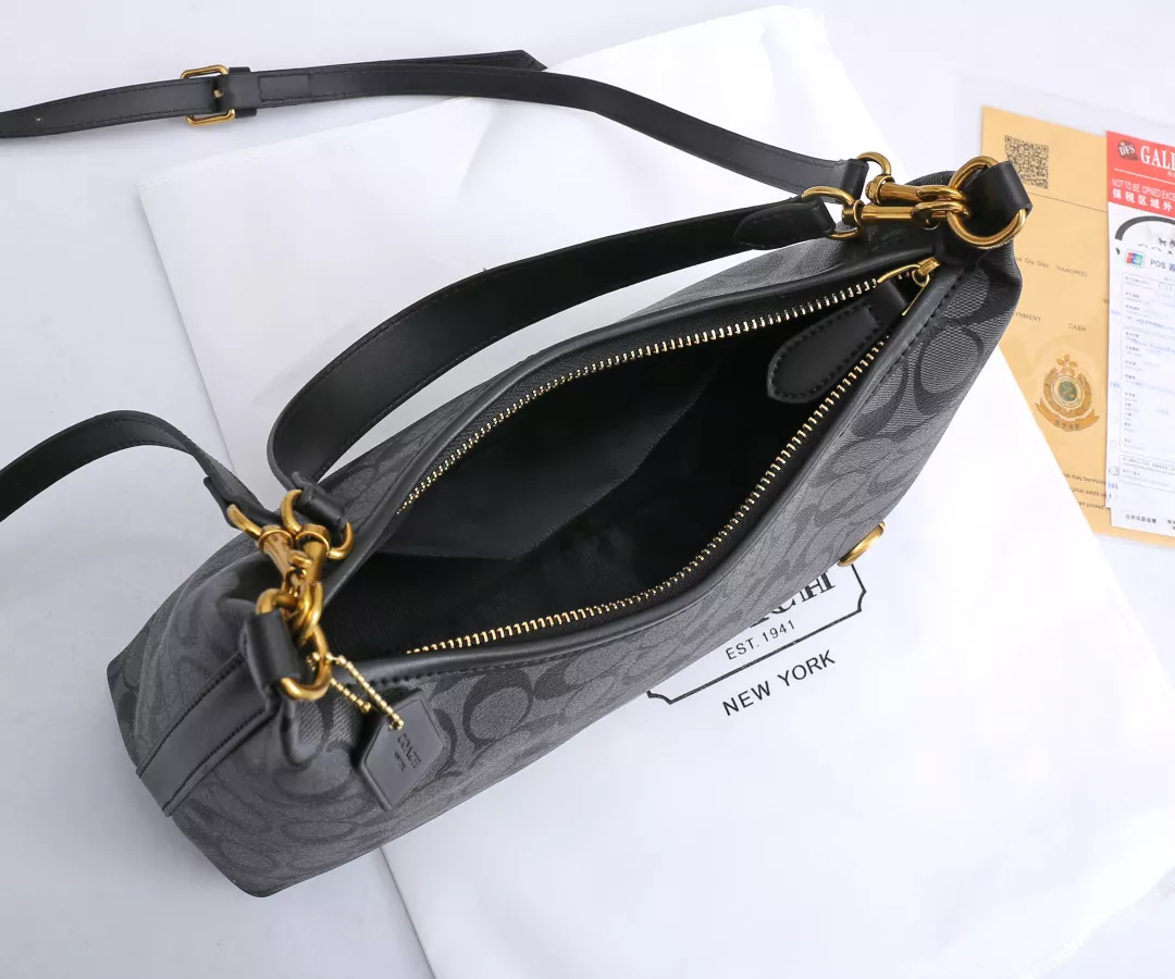 Coach Messenger Bag For Women Comfortable 9129