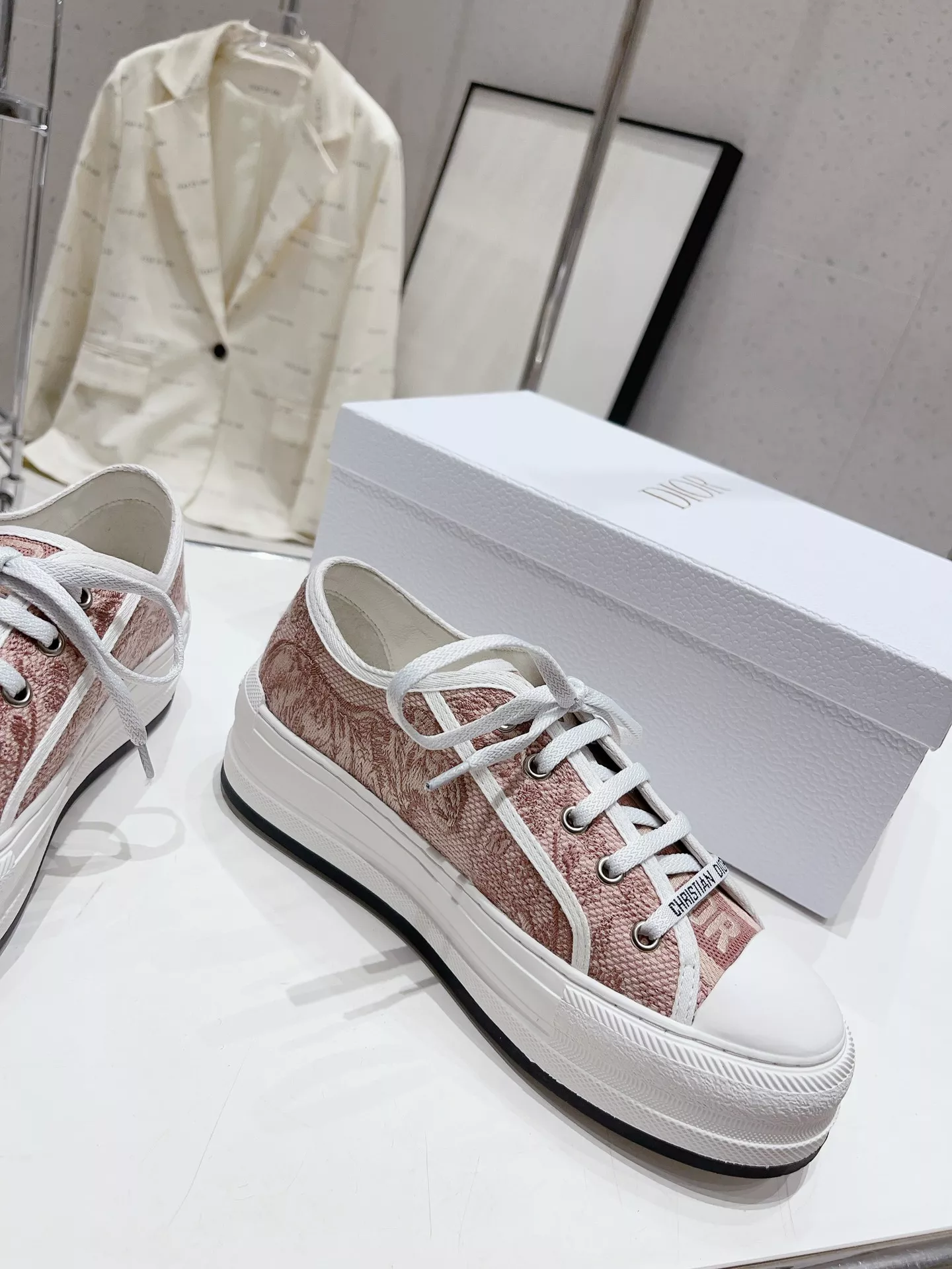 Comfortable 1031 Christian Dior Casual Shoes For Women