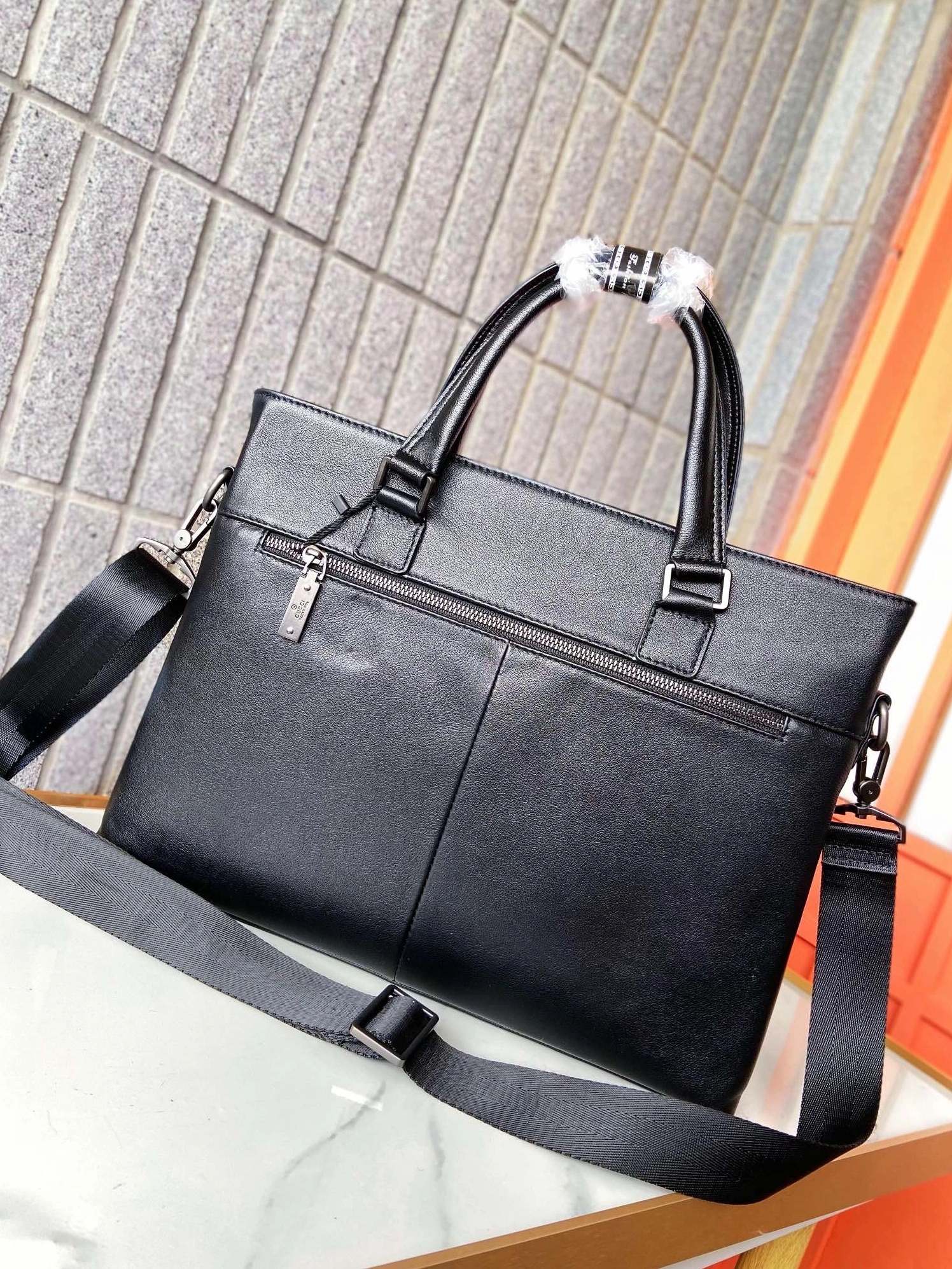 Comfortable 120 Gucci AAA Man Handbags