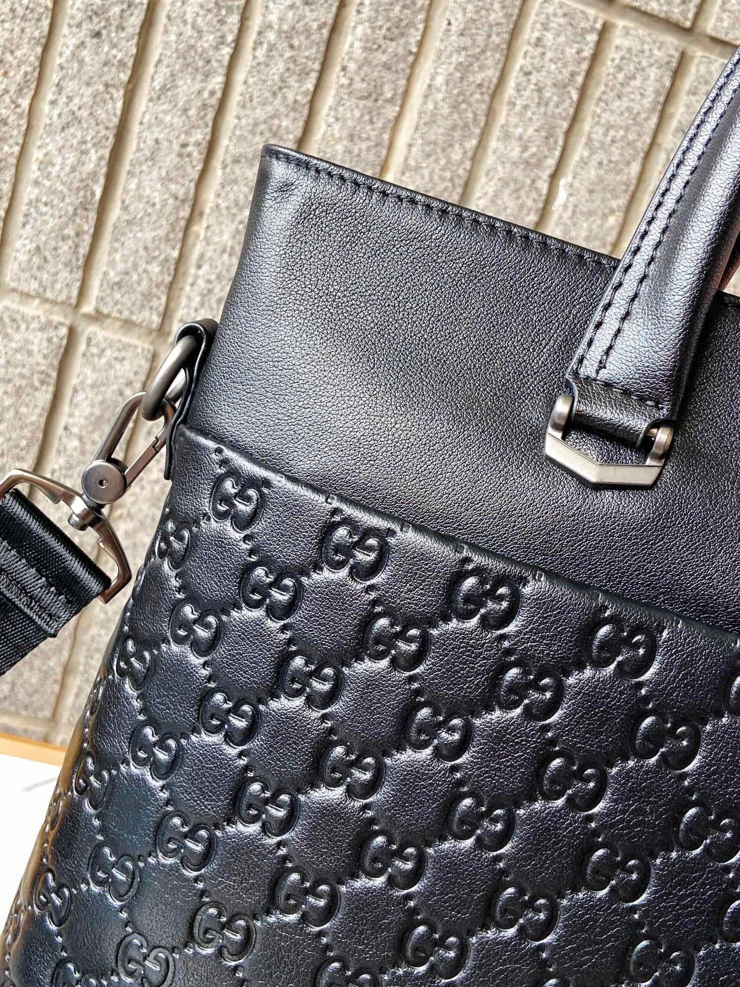 Comfortable 120 Gucci AAA Man Handbags