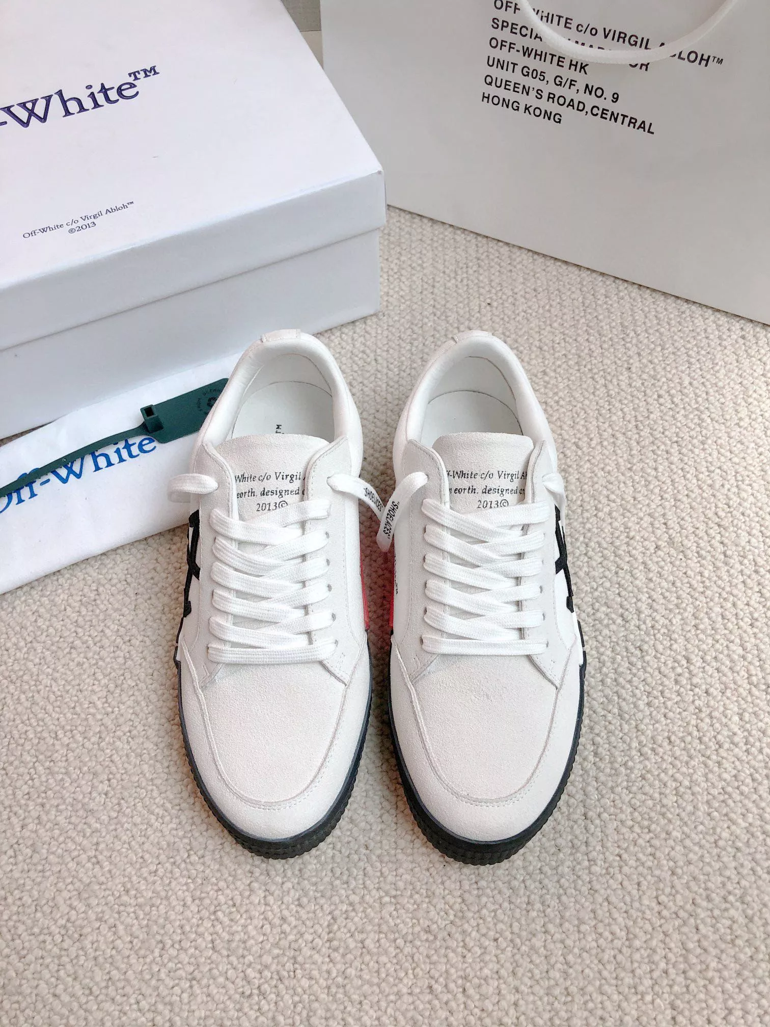 Comfortable 1260 Off-White Casual Shoes For Men