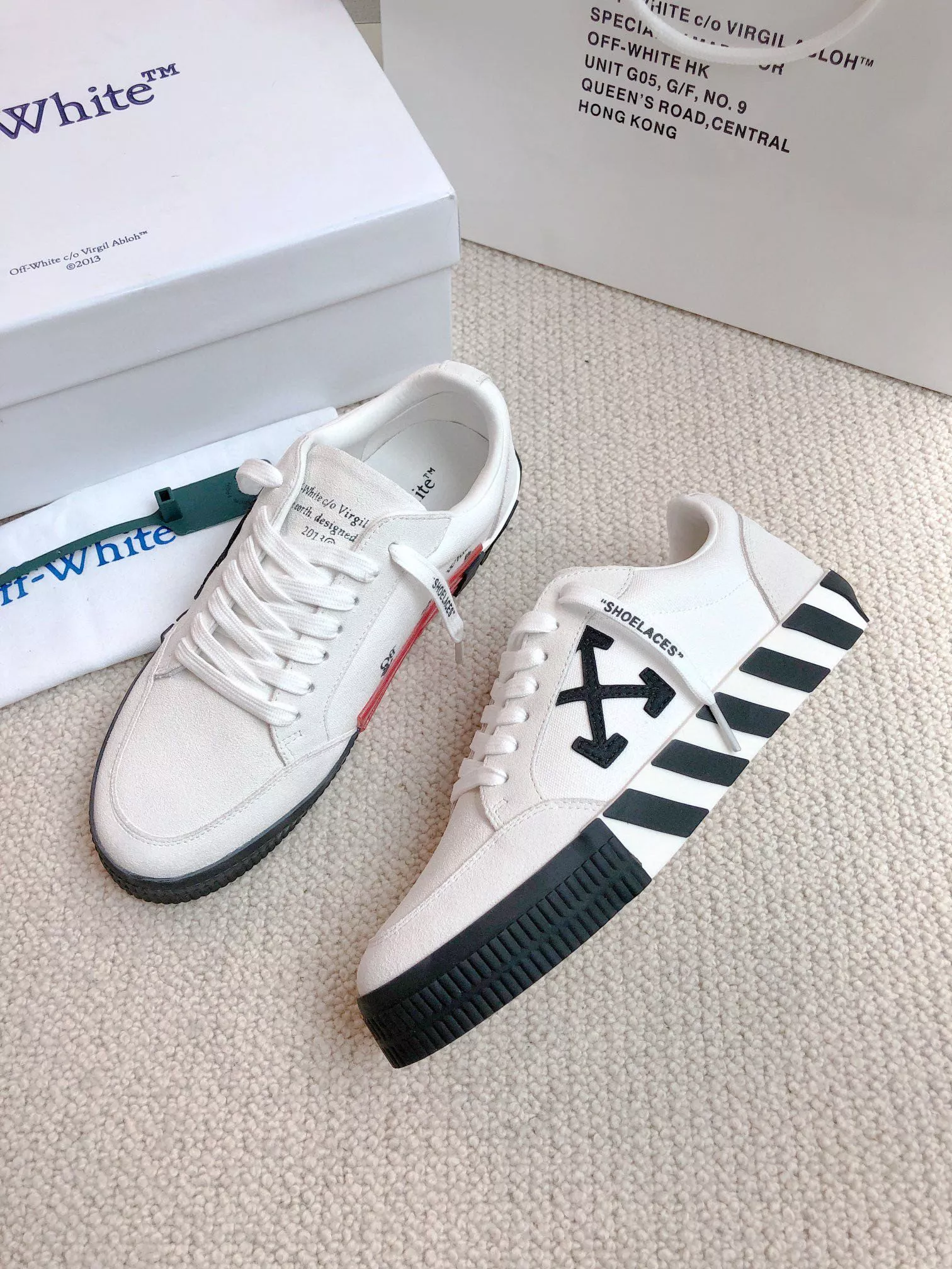 Comfortable 1260 Off-White Casual Shoes For Men