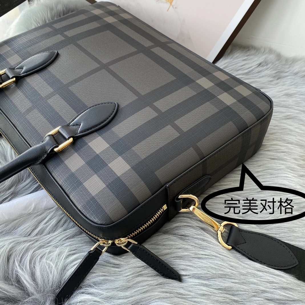 Comfortable 1292 Burberry AAA Man Handbags