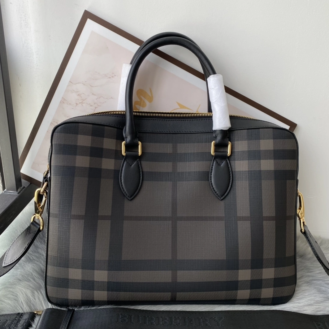 Comfortable 1292 Burberry AAA Man Handbags