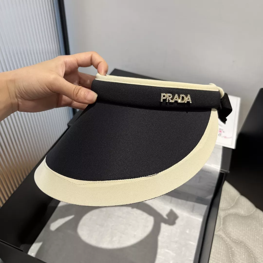 Comfortable 1370 Prada Caps