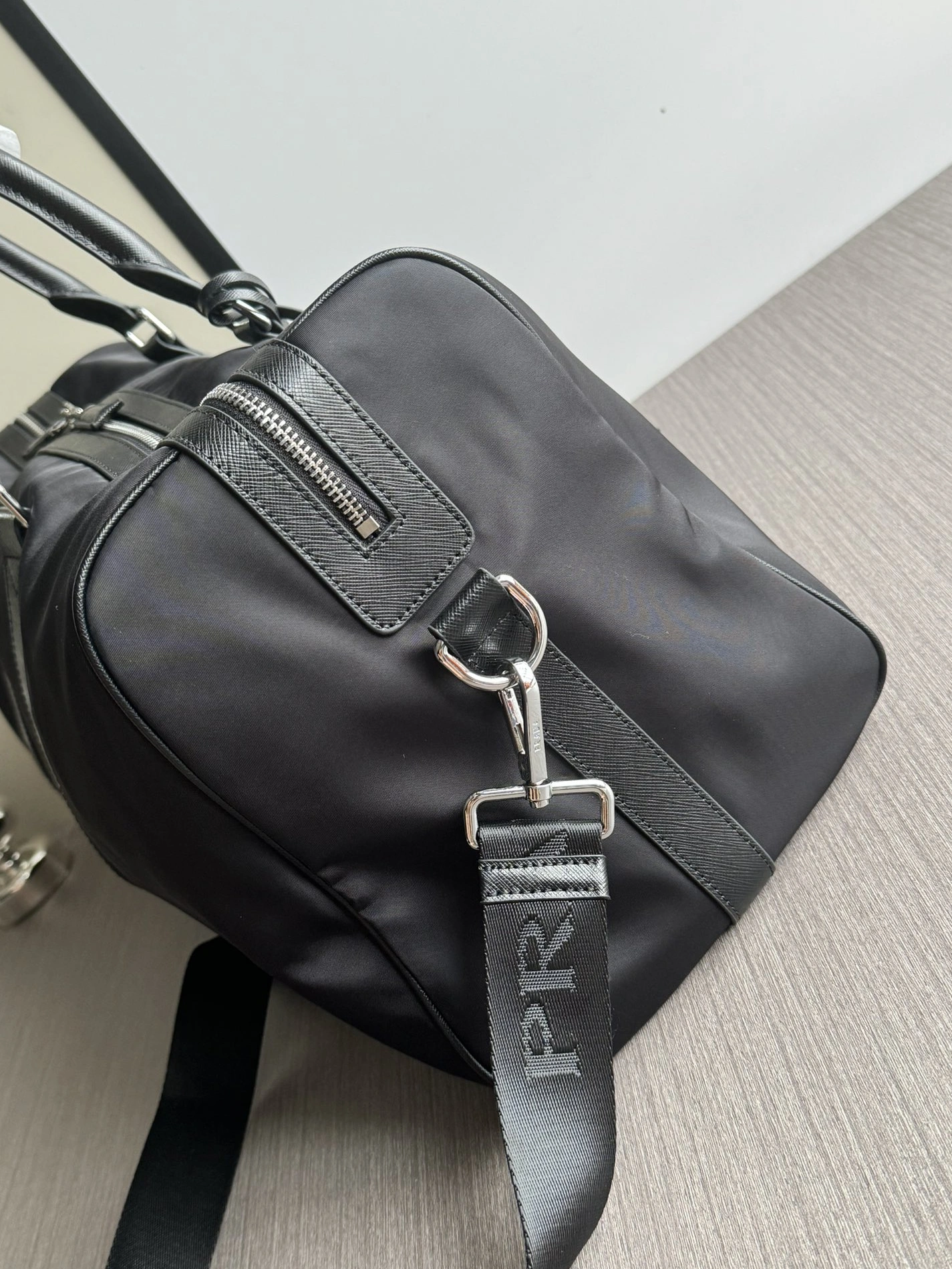 Comfortable 1421 Prada Travel Bags