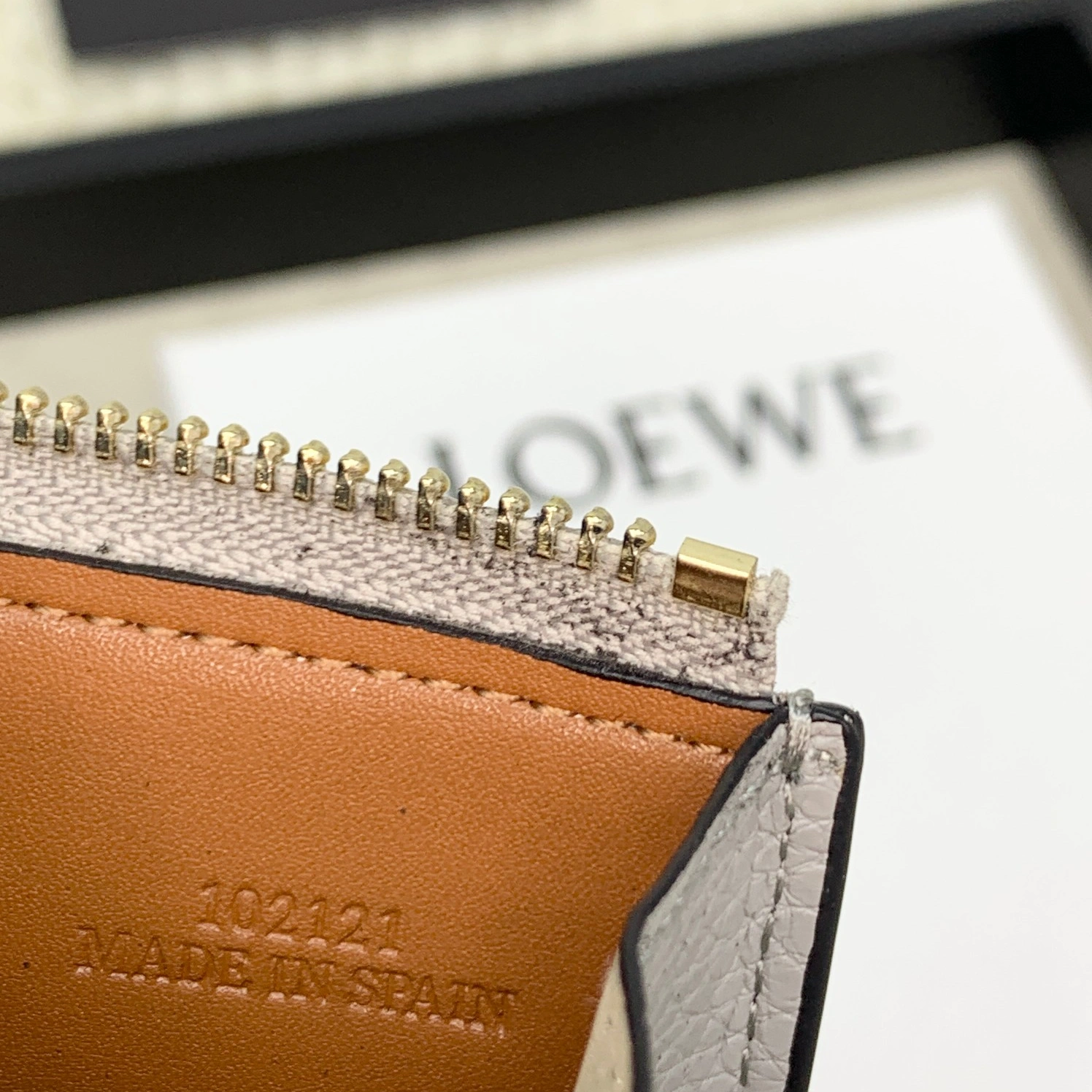 Comfortable 1425 LOEWE Card Case