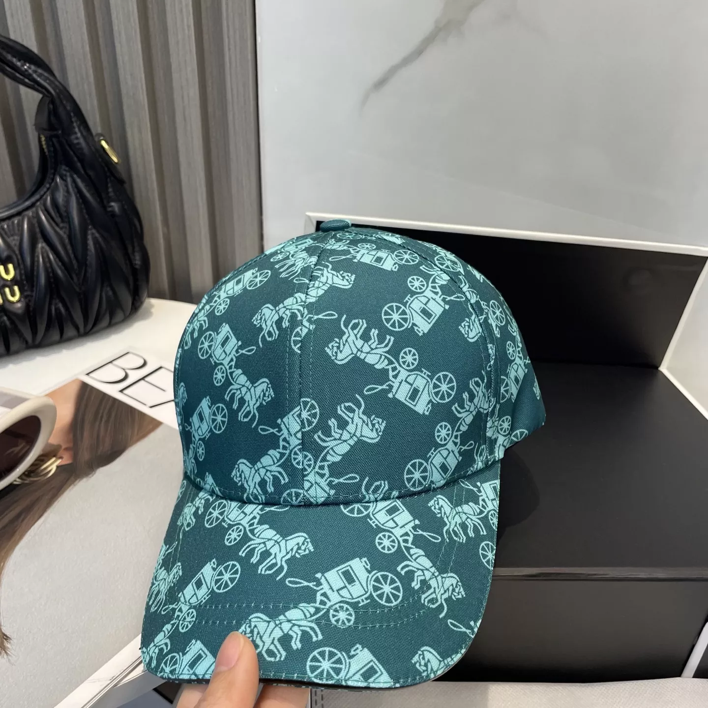Comfortable 1480 Coach Caps