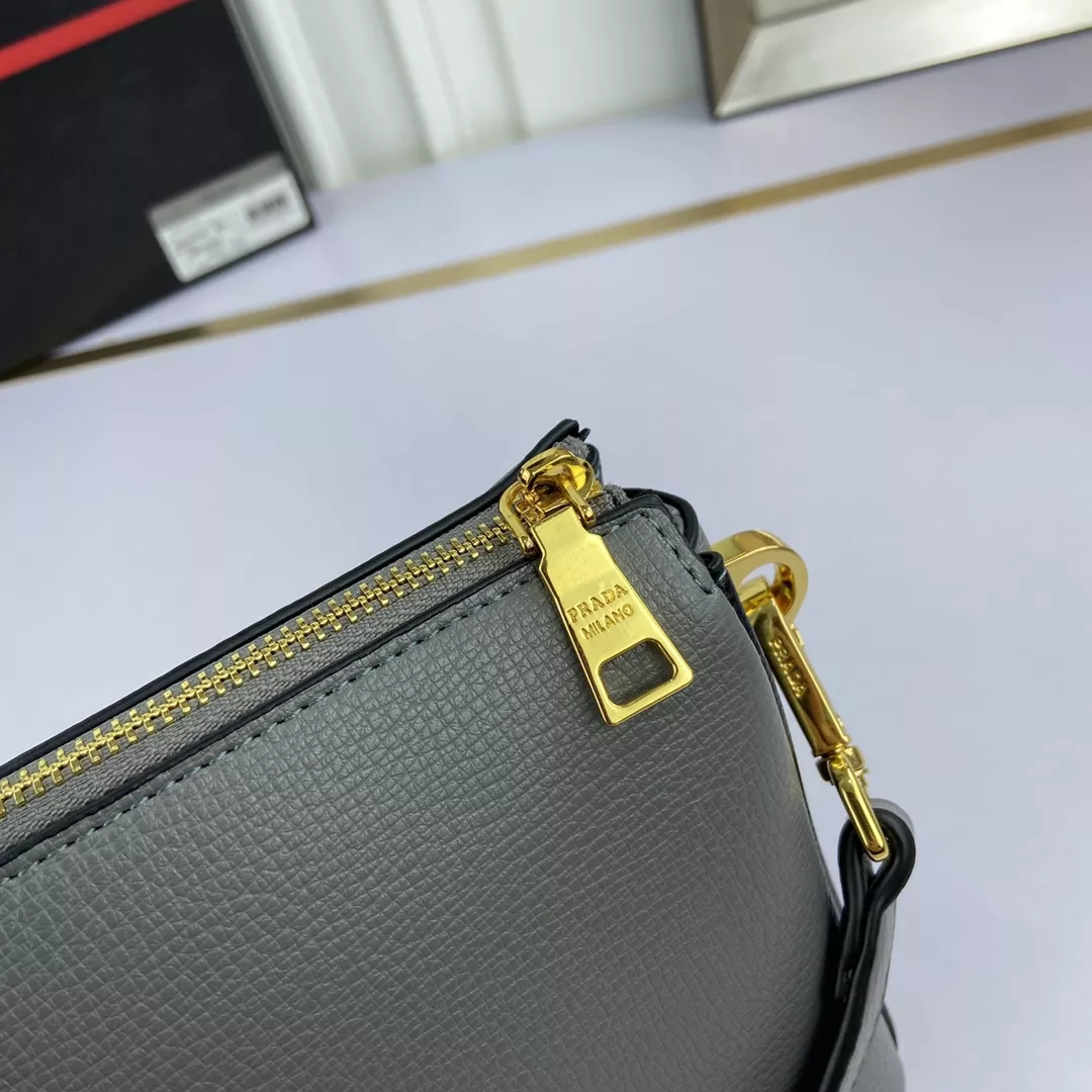 Comfortable 1492 Prada AAA Quality Messenger Bags For Women