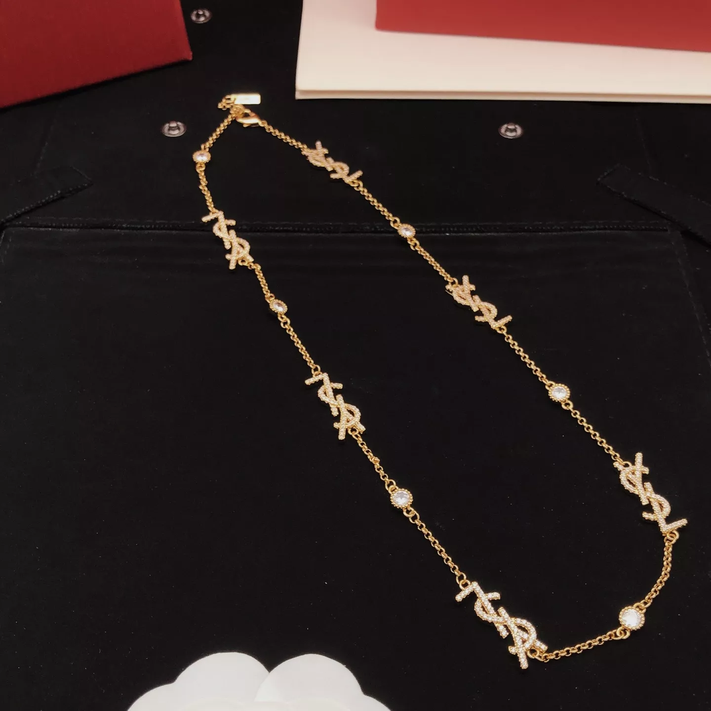 Comfortable 1582 Yves Saint Laurent YSL Necklaces