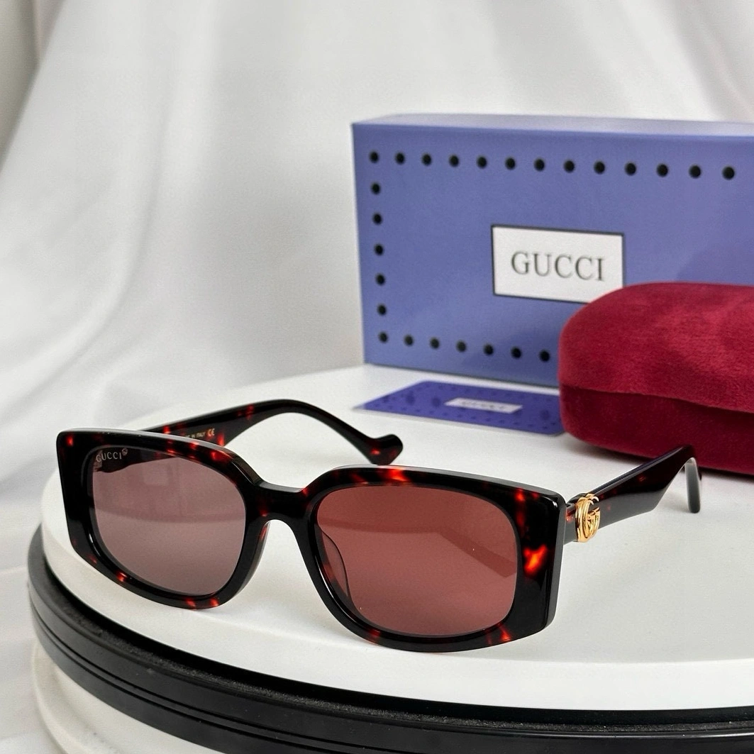 Comfortable 162 Gucci AAA Quality Sunglasses
