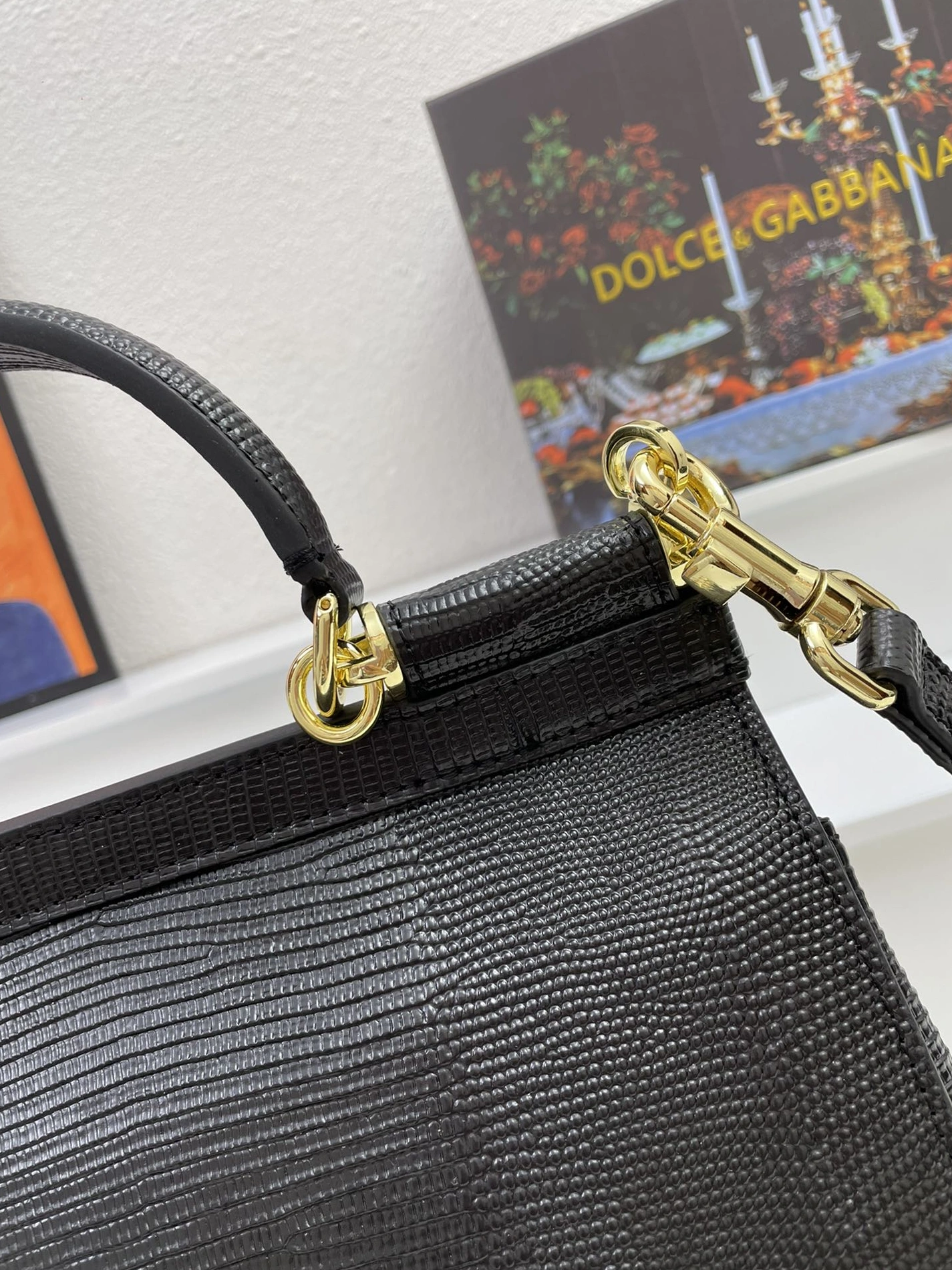 Comfortable 1687 Dolce & Gabbana AAA Quality Handbags For Women